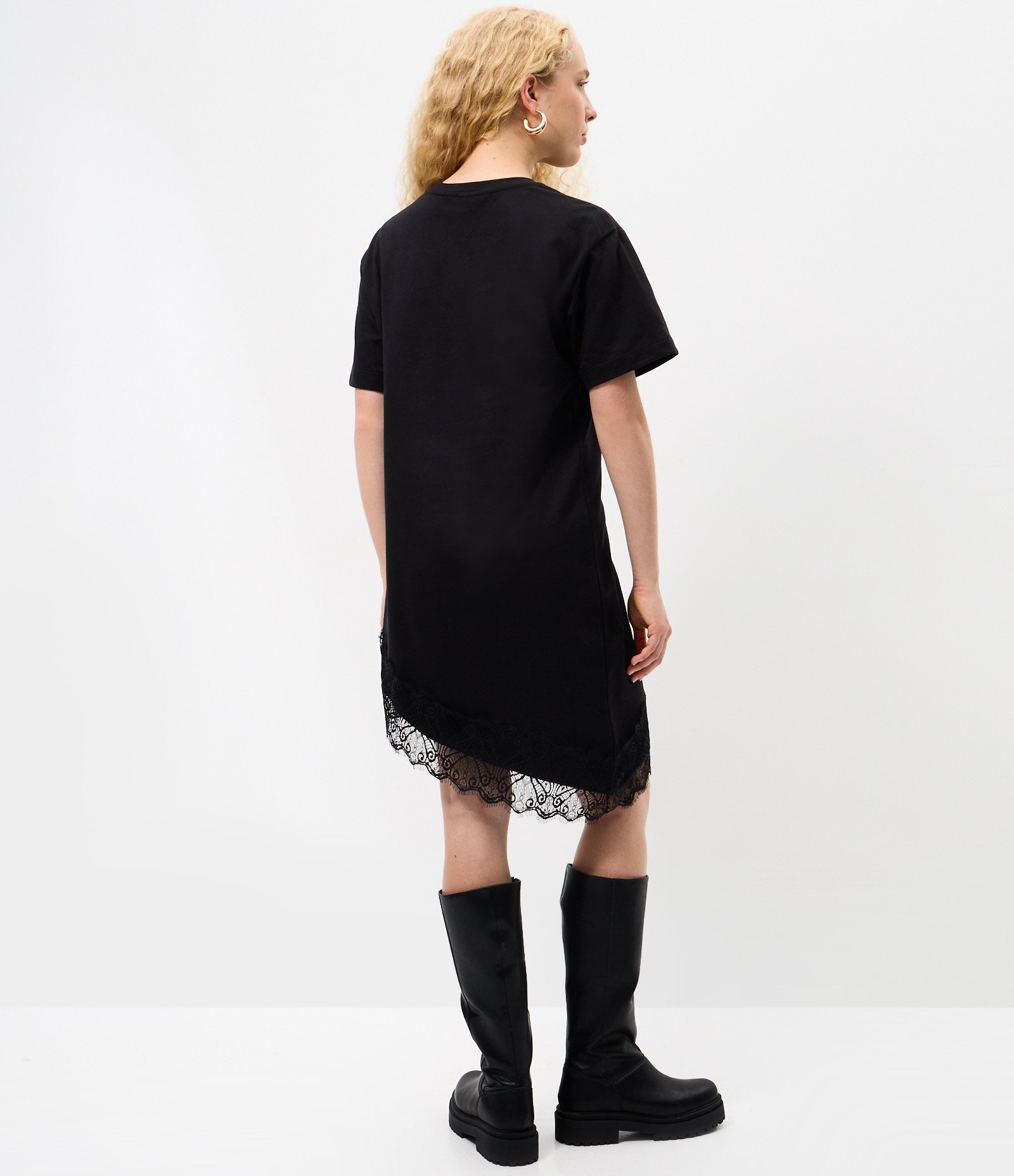 Vestido Curto em Algodão com Barra Rendada Assimétrica Preto 4