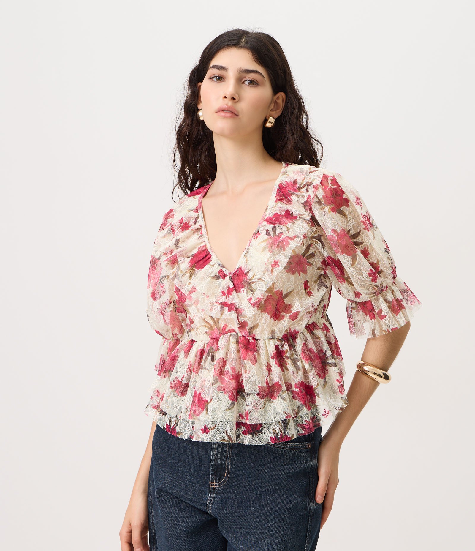 Blusa Cropped em Renda Floral com Babados Multicores 1