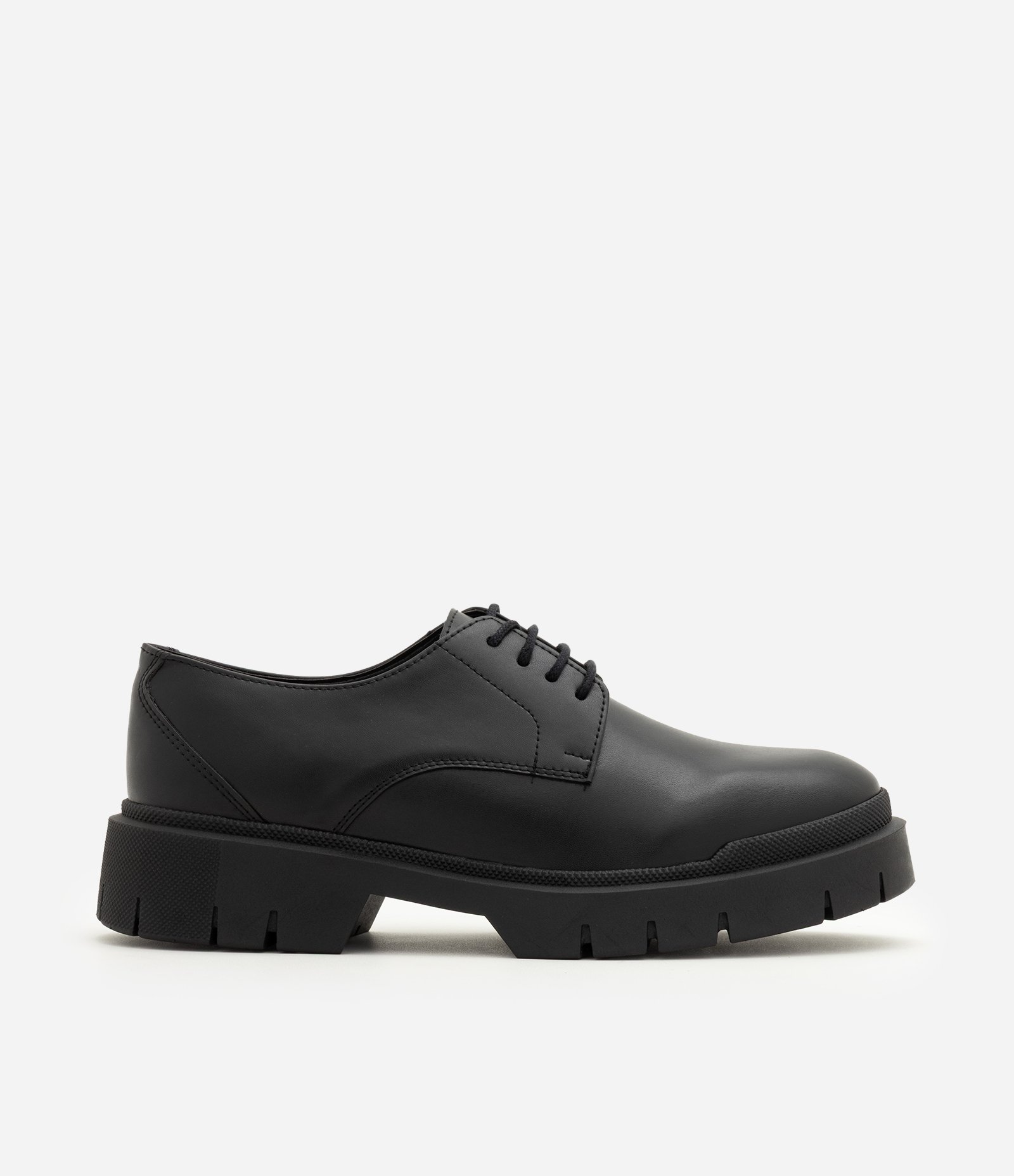 Sapato Derby Tratorado em PU Preto 2