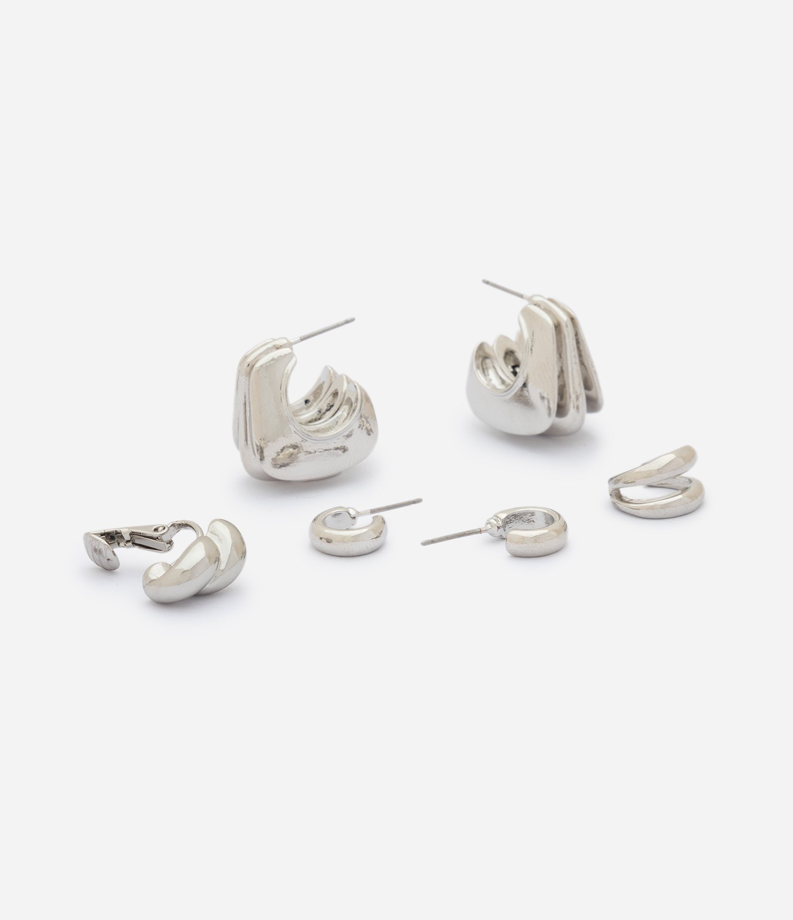 Kit de Brincos com Ear Cuff e Argolas Texturizadas Prata 2