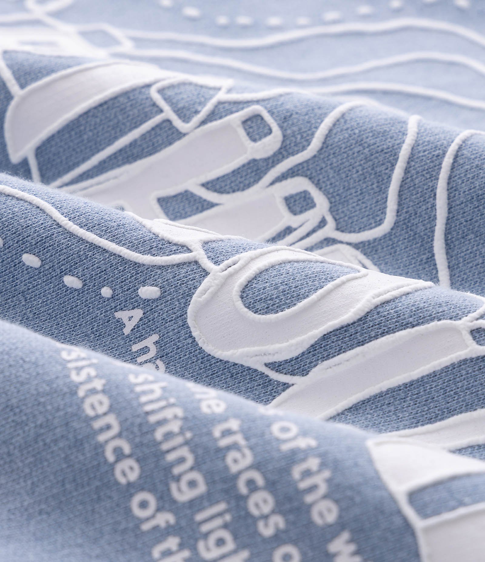 Camiseta Oversized em Algodão Estonada com Lettering Earthbound Azul 7
