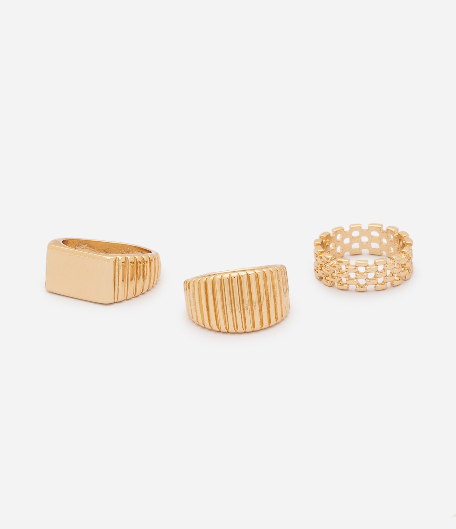 Kit de 03 Anéis com Design Geométrico e Vazado Dourado 2