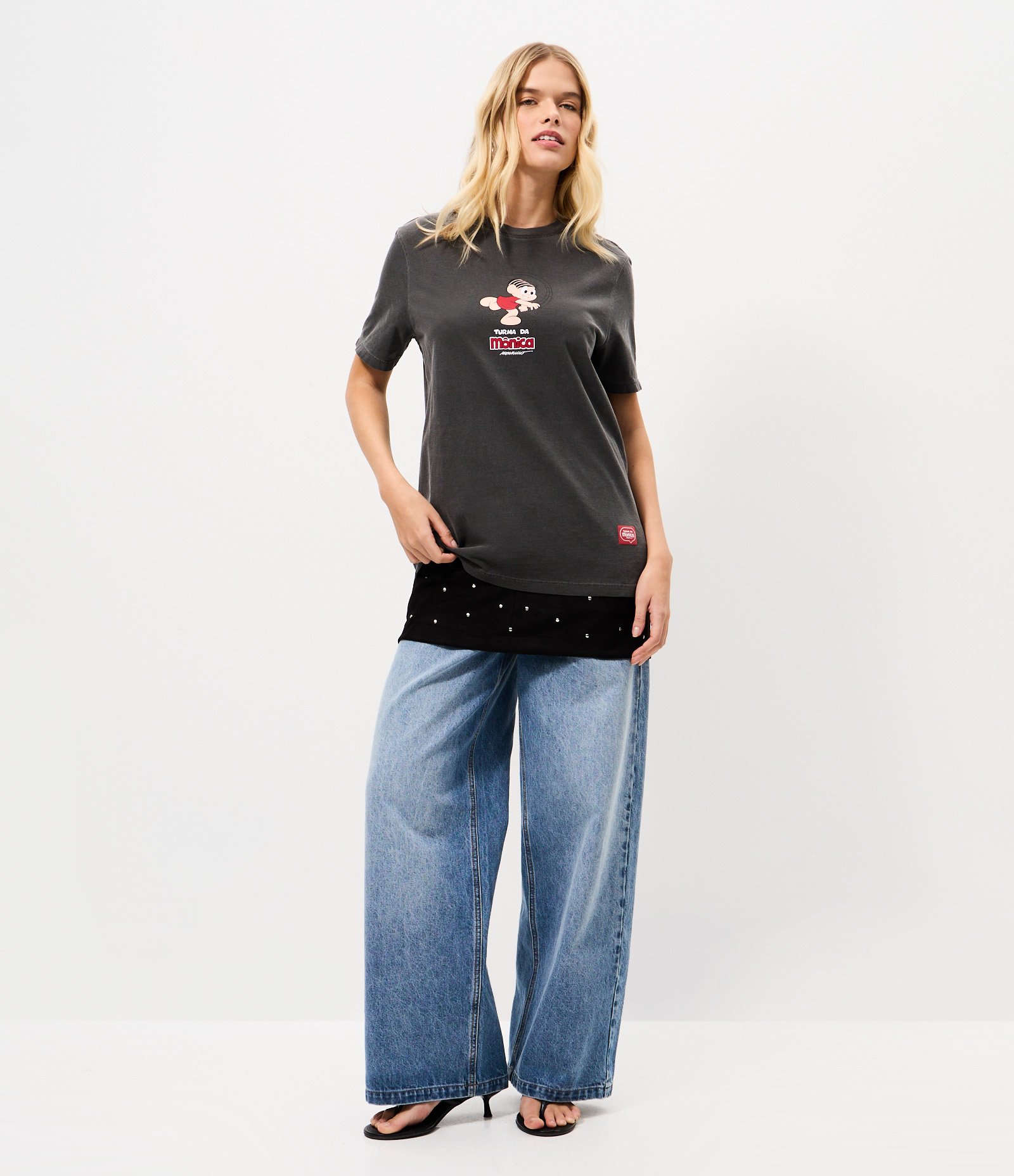 Camiseta Boxy Lavado em Algodão com Turma da Mônica Estampada Preto 2