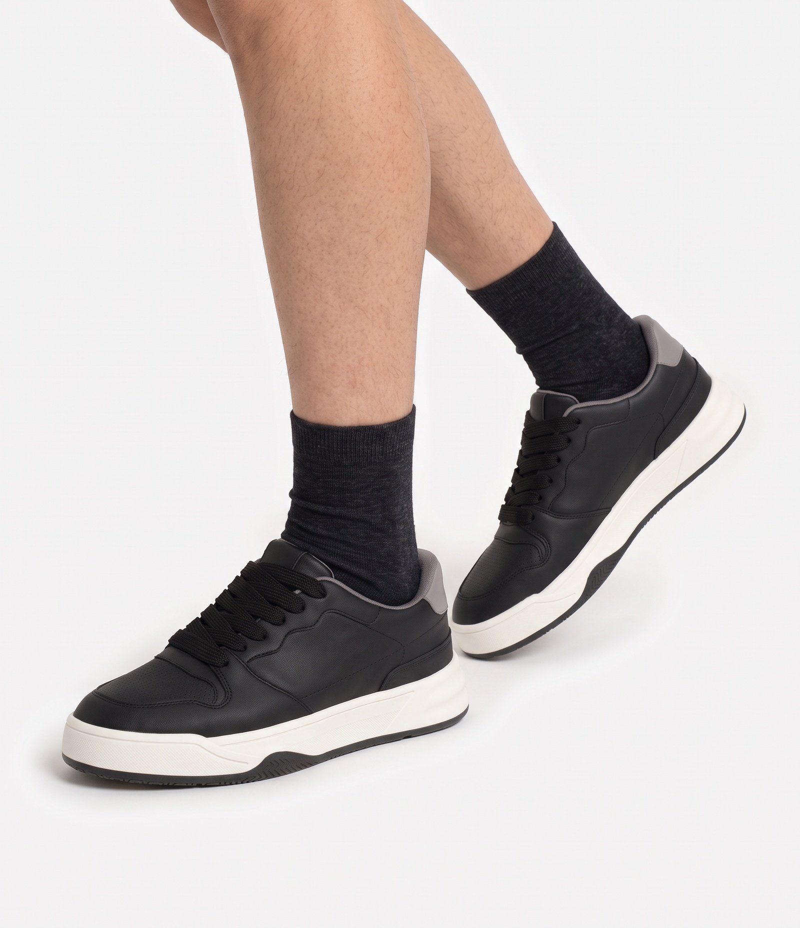 Tênis Skate em PU com Solado Robusto Preto 2