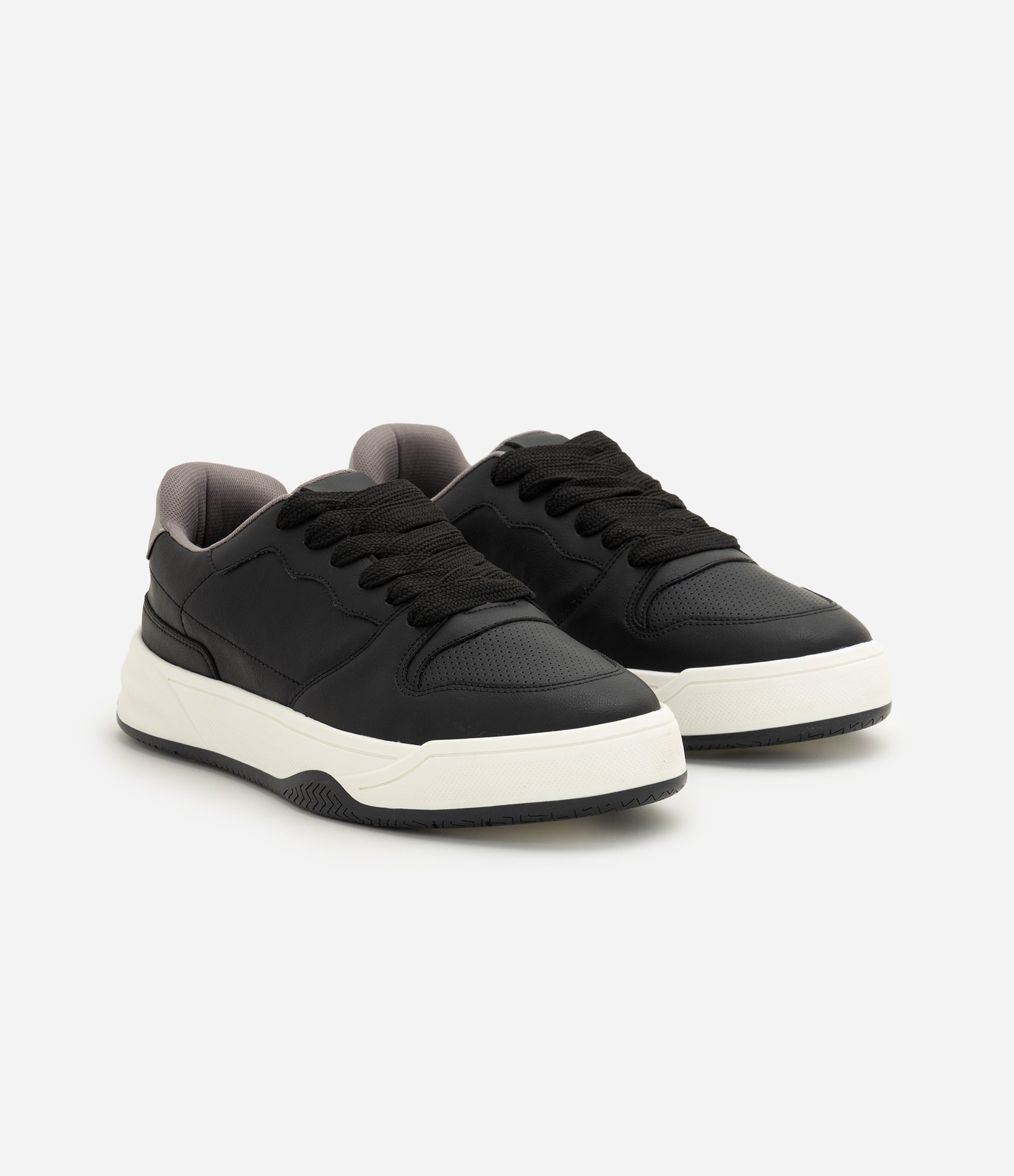 Tênis Skate Nostalgia Solado Bicolor Preto 2