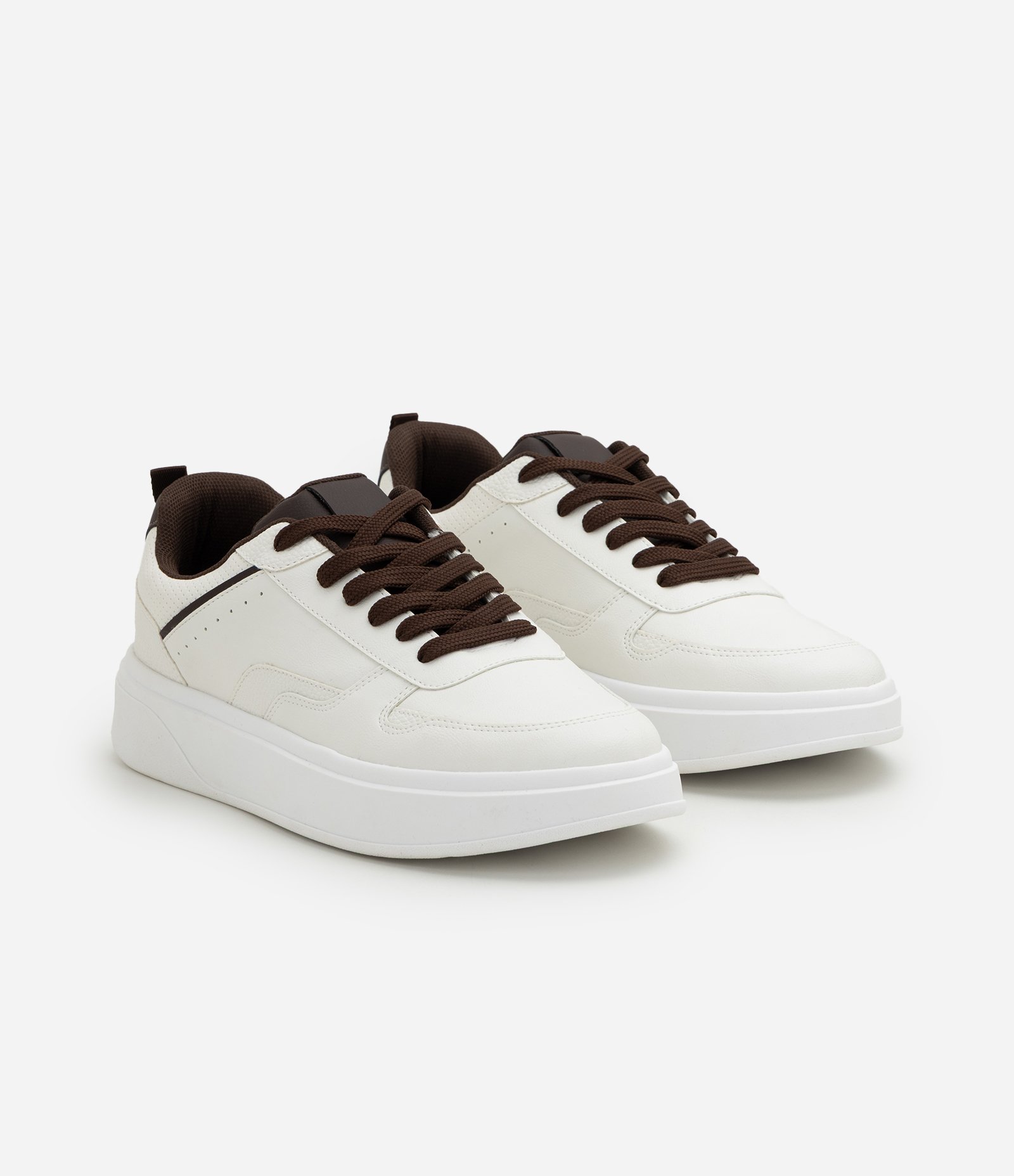 Tênis em PU Casual com Recortes Off White 4
