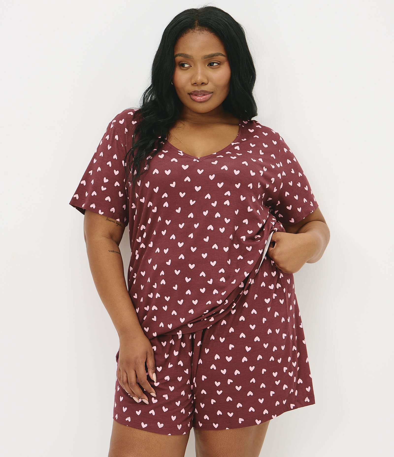 Pijama em Viscolycra com Estampa de Corações Curve & Plus Size Vermelho 1
