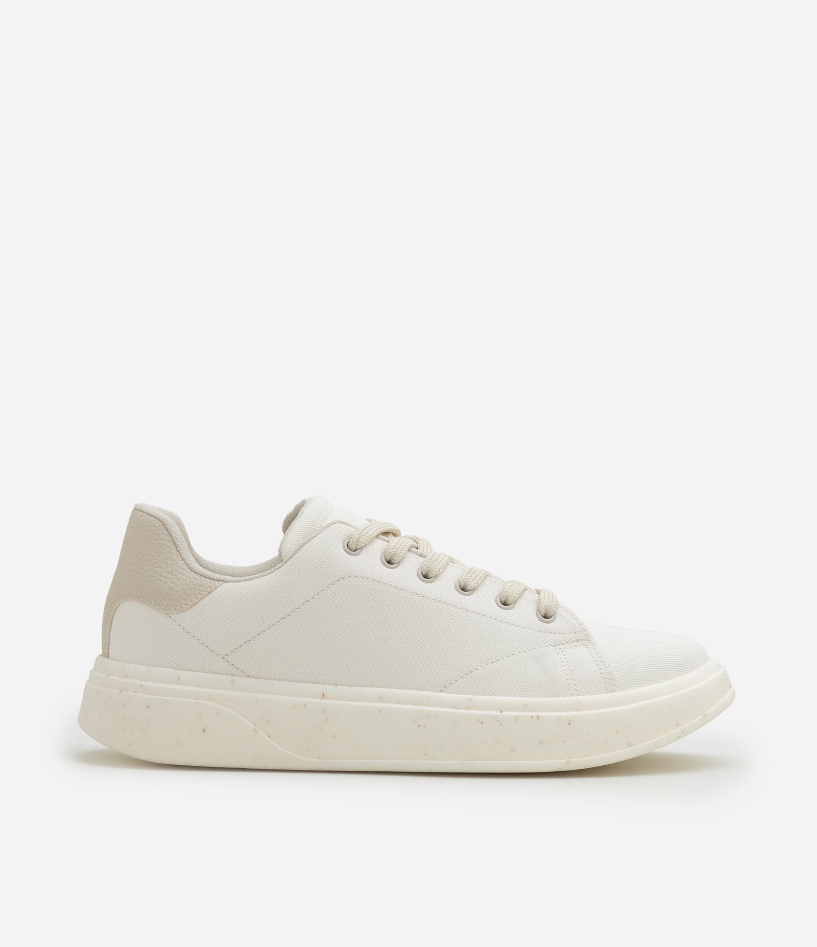 Tênis Casual em PU com Cadarço Branco 1