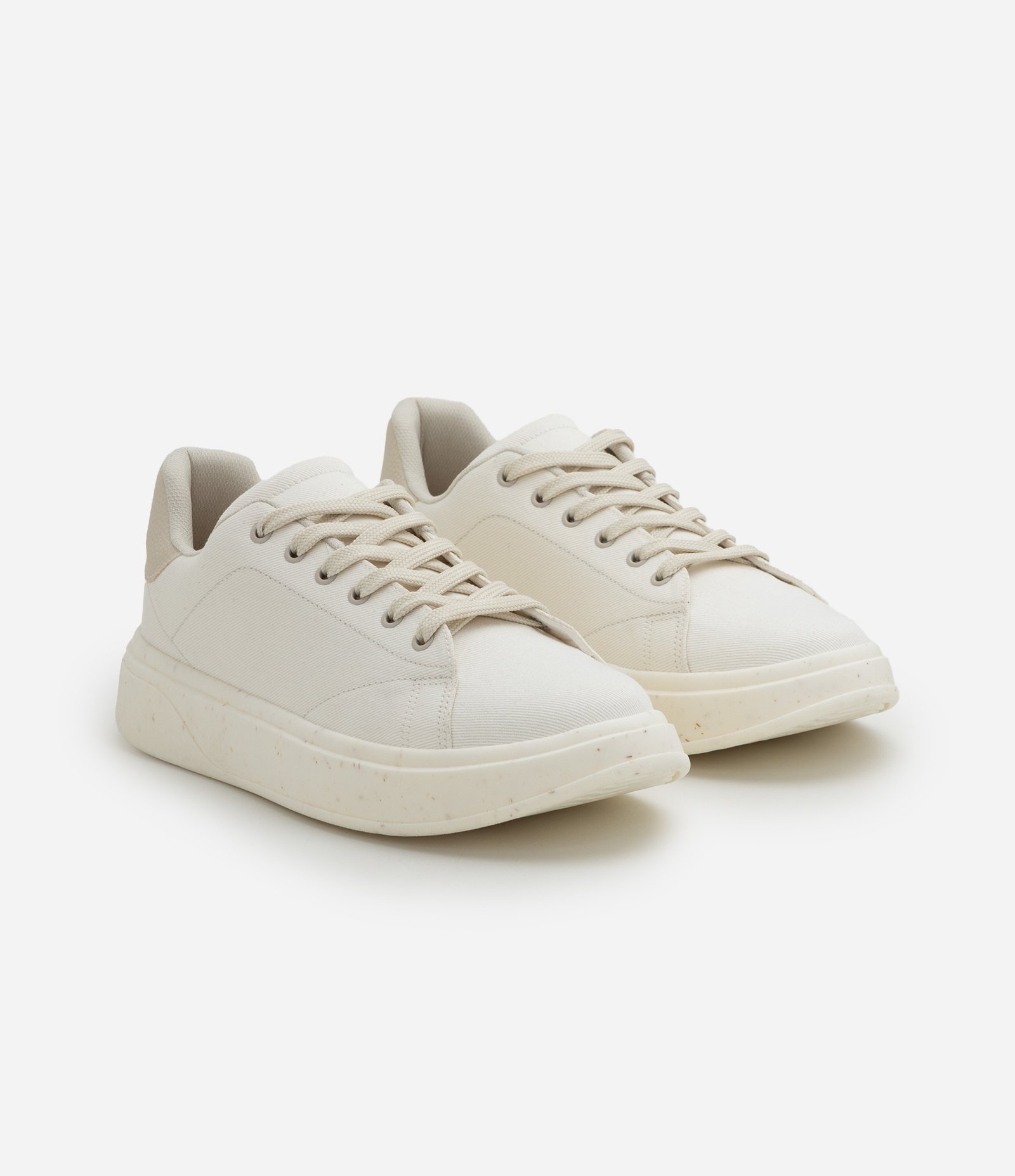 Tênis Casual em PU com Cadarço Branco 2