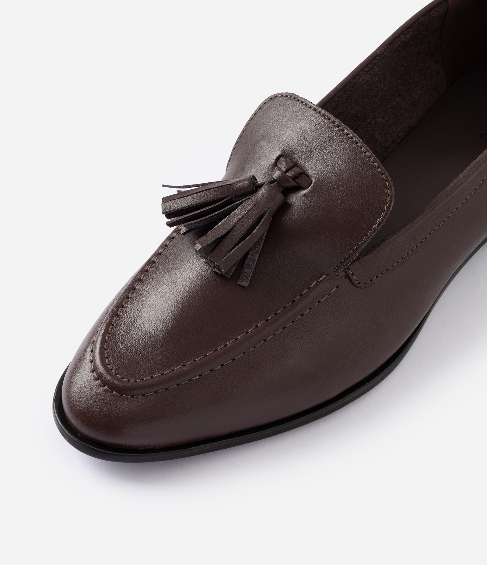 Mocassim em Couro com Detalhe de Franjas Marrom 5