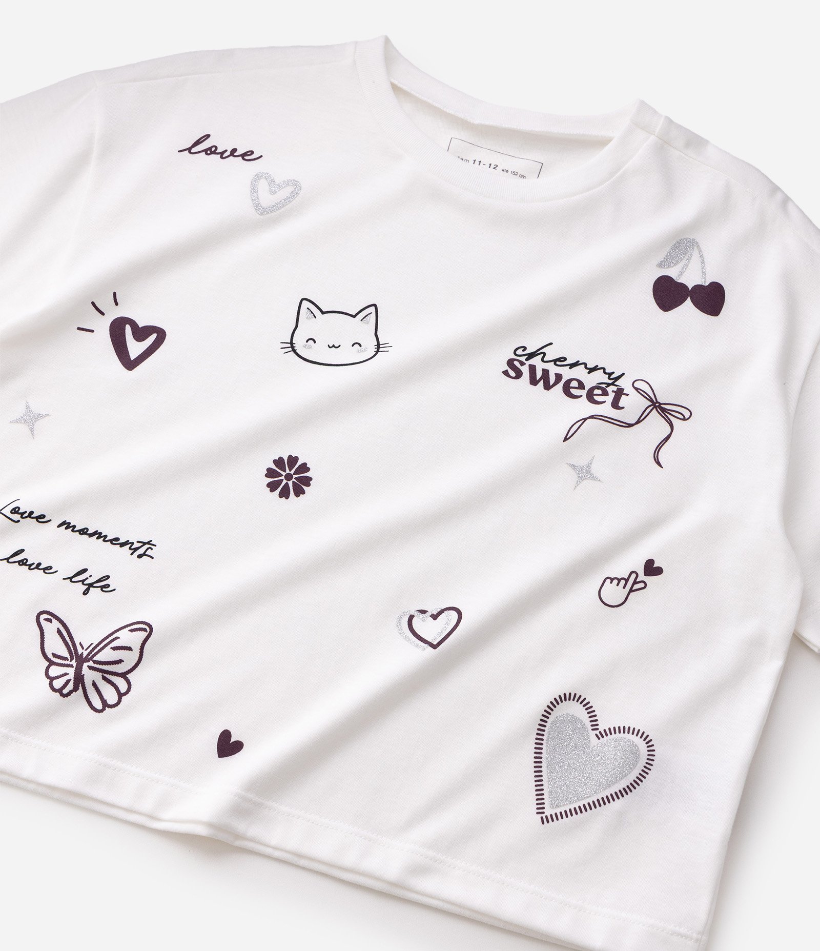 Camiseta Cropped Relaxed em Algodao com Estampa Doodle - Tam 5 a 16 Anos Branco 4