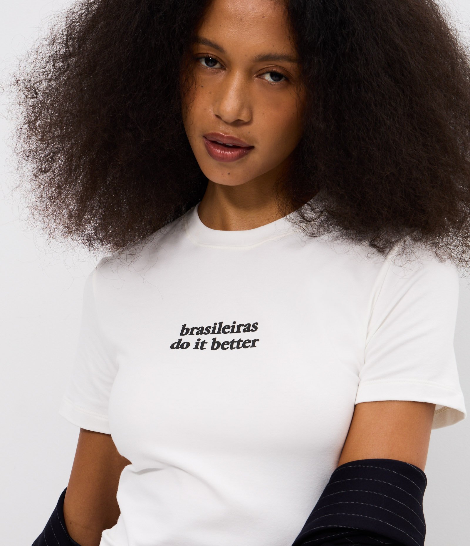 Camiseta em Algodão com Lettering Brasileiras Do It Better Branco 3