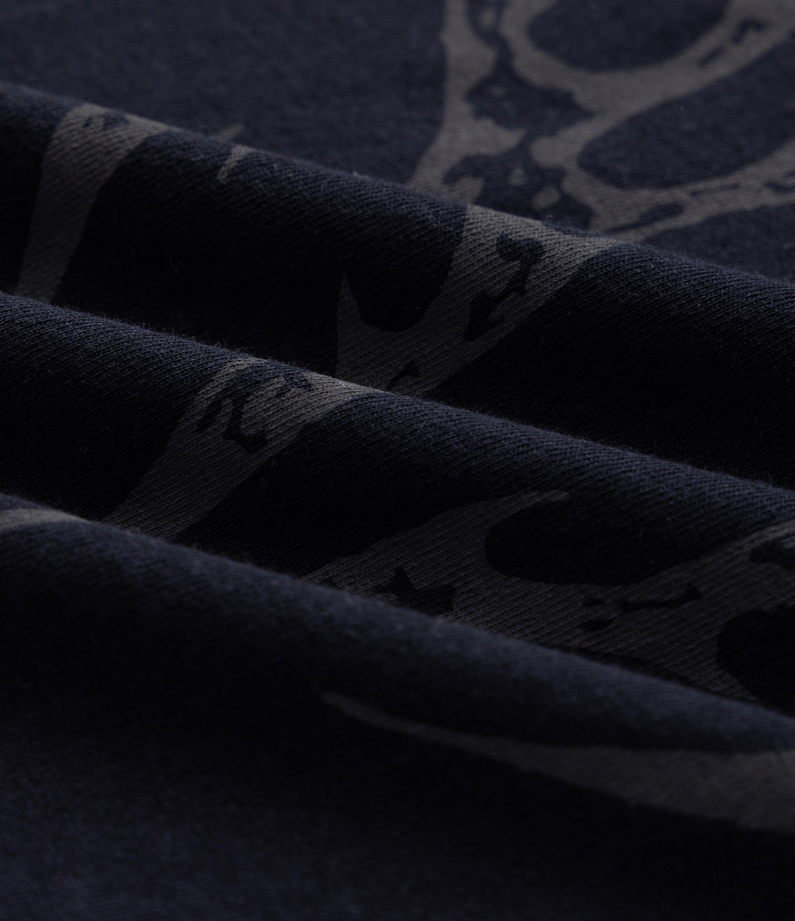 Camiseta Comfort em Algodão com Estampa Tribal Preto 7