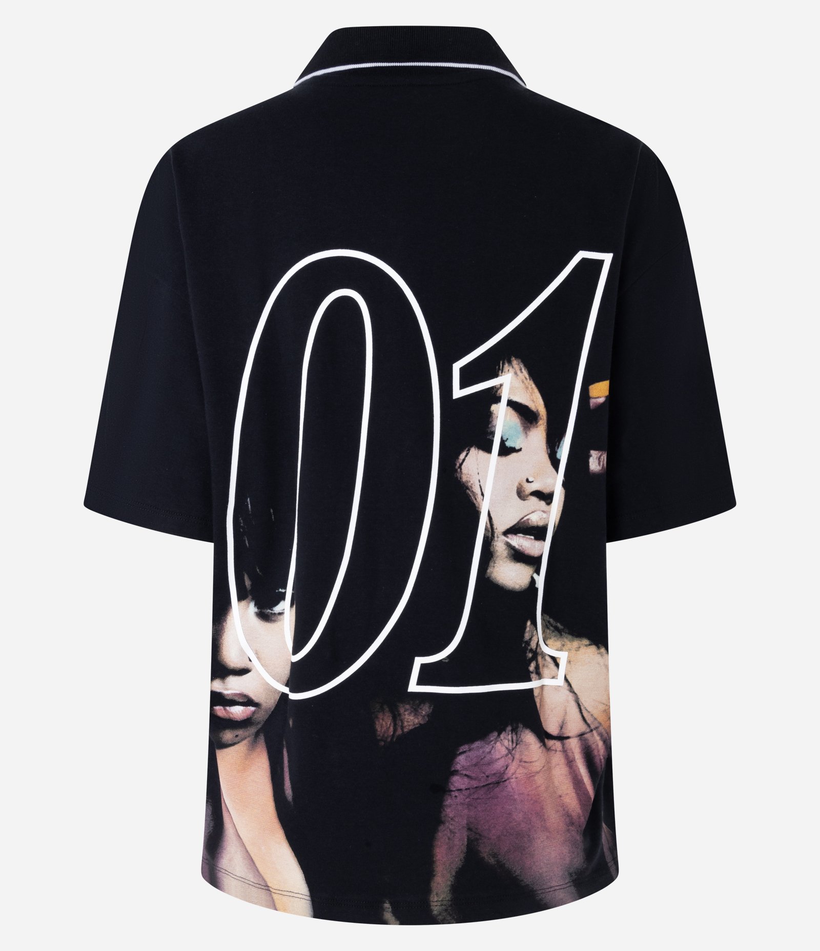 Camiseta Polo em Algodão com Estampa Duquesa e Lettering 01 nas Costas Preto 6
