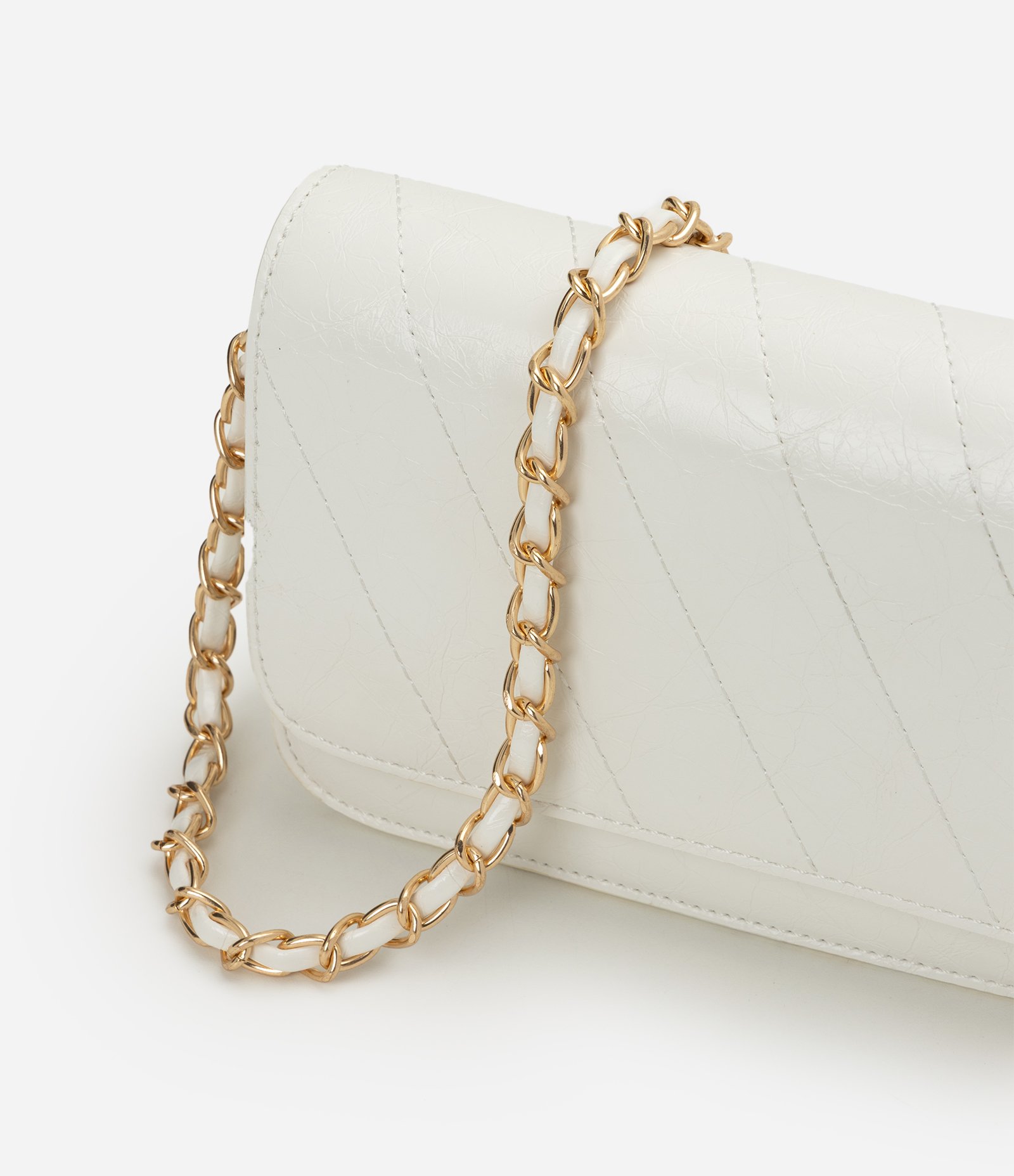 Bolsa Pequena Transversal em PU com Tampa e Alça de Corrente Off White 5