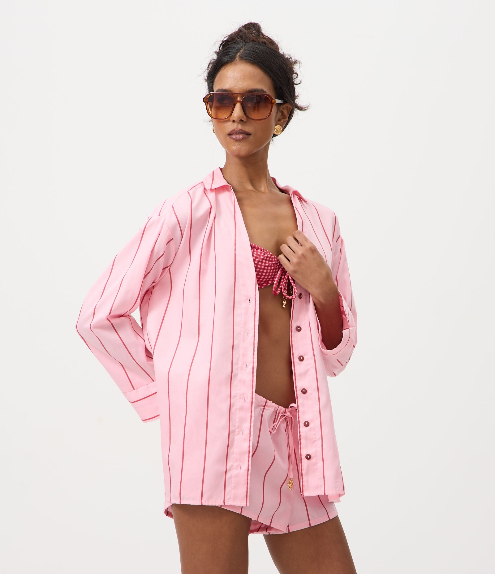 Saída de Praia Camisa com Manga Longa e Estampa Listrada Rosa 1