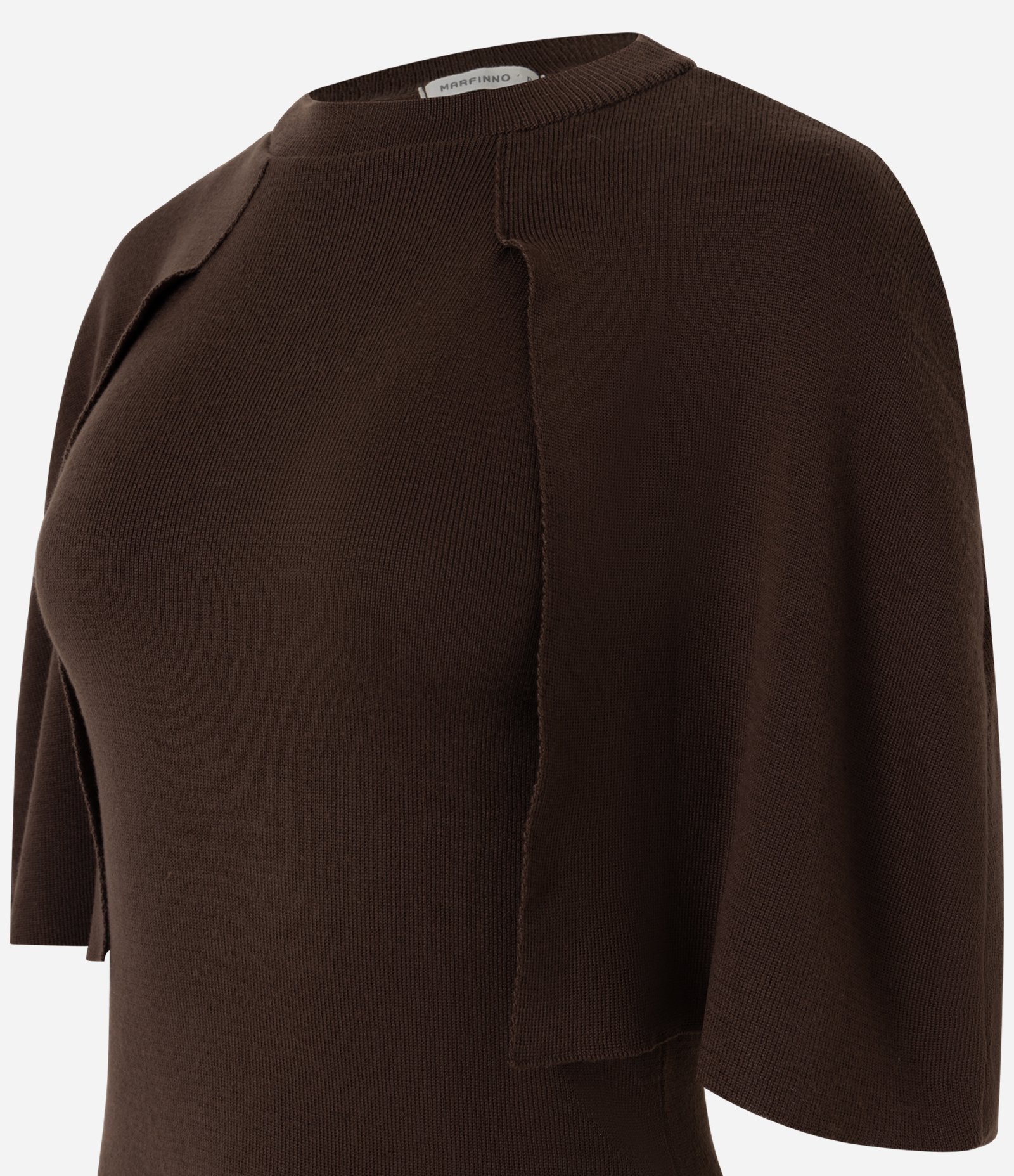 Blusa em Tricô com Capinha Sobreposta Marrom 6