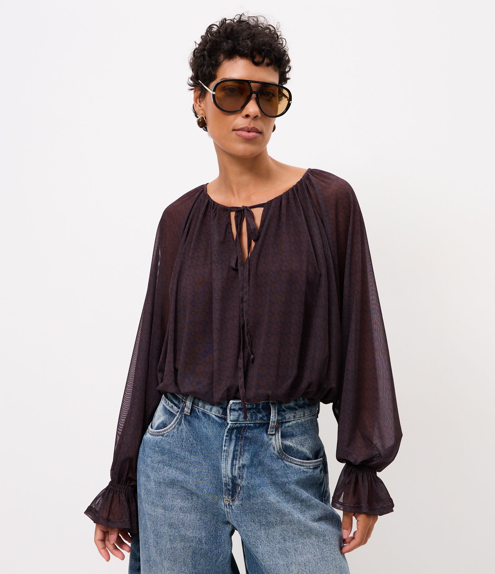 Blusa Balonê em Tule com Estampa Abstrata Marrom 1