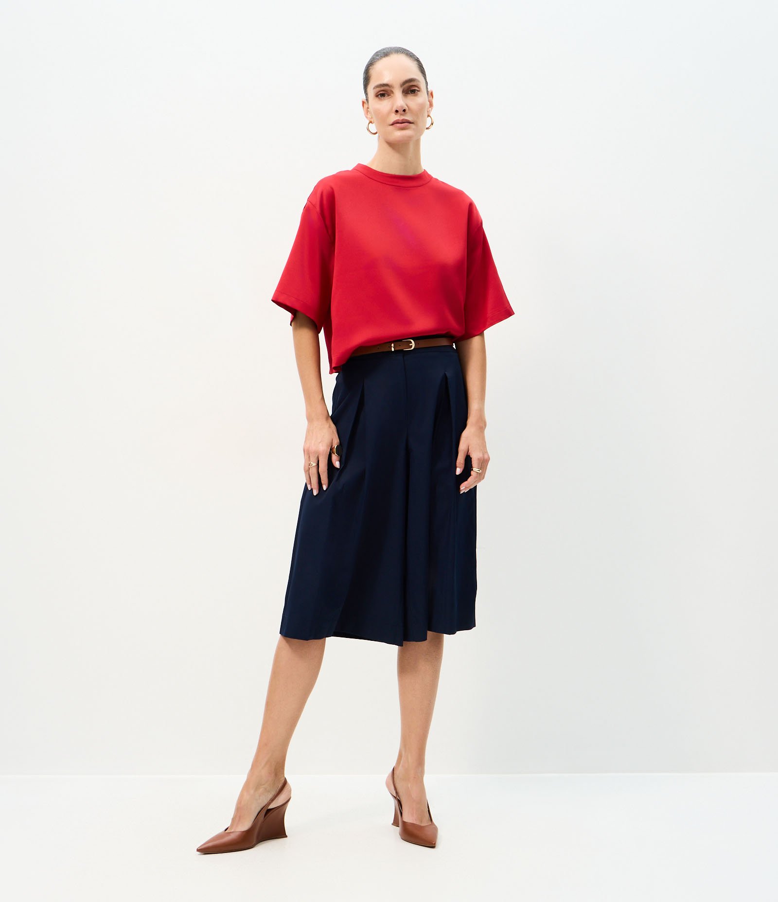 Blusa Acetinada com Mangas Amplas Vermelho 2