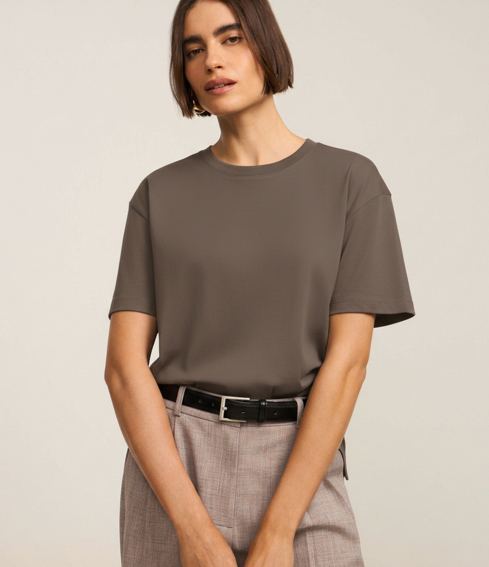 Blusa em Algodão Pima com Gola Redonda Marrom Acinzentado 1