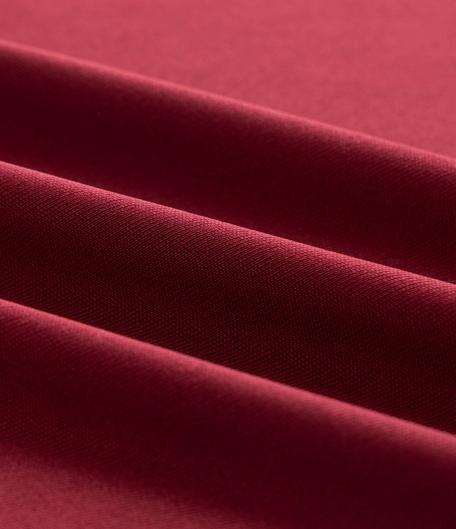 Camiseta Esportiva com Tecnologia Dry e Detalhes Refletivos Vermelho 7