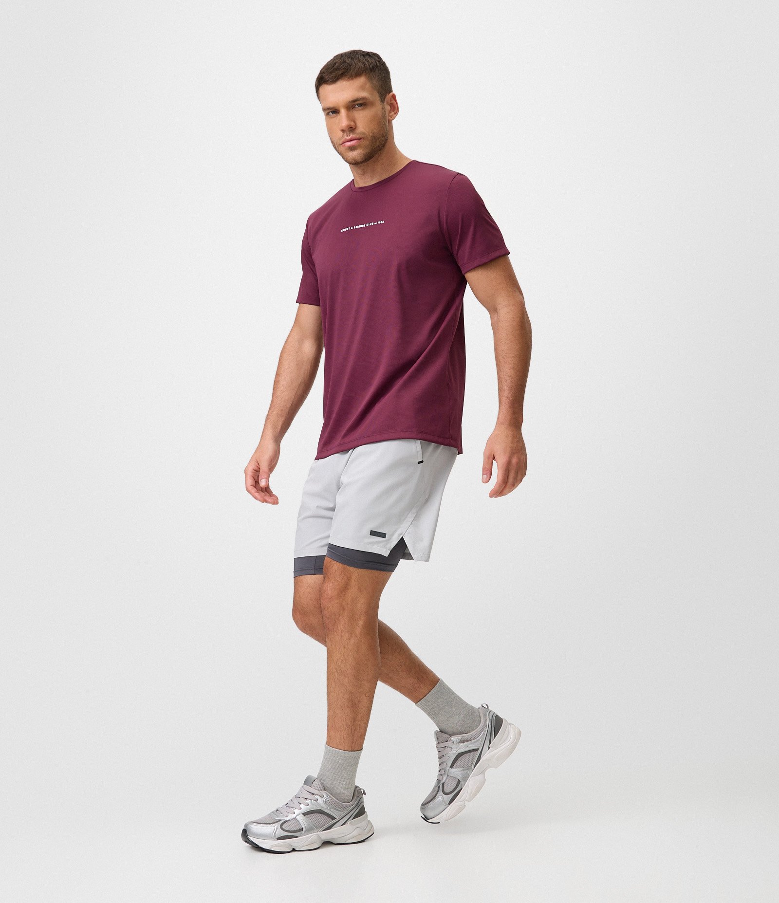 Camiseta Esportiva Dry em Poliamida Texturizada com Lettering Bordô 2