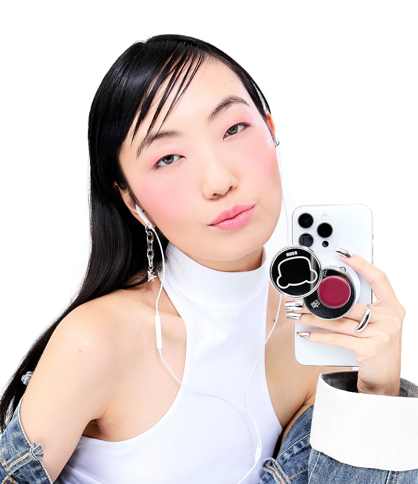 Multi-Make Mousse Face & Lips Soft Matte Mboom Cherry Wine 3
