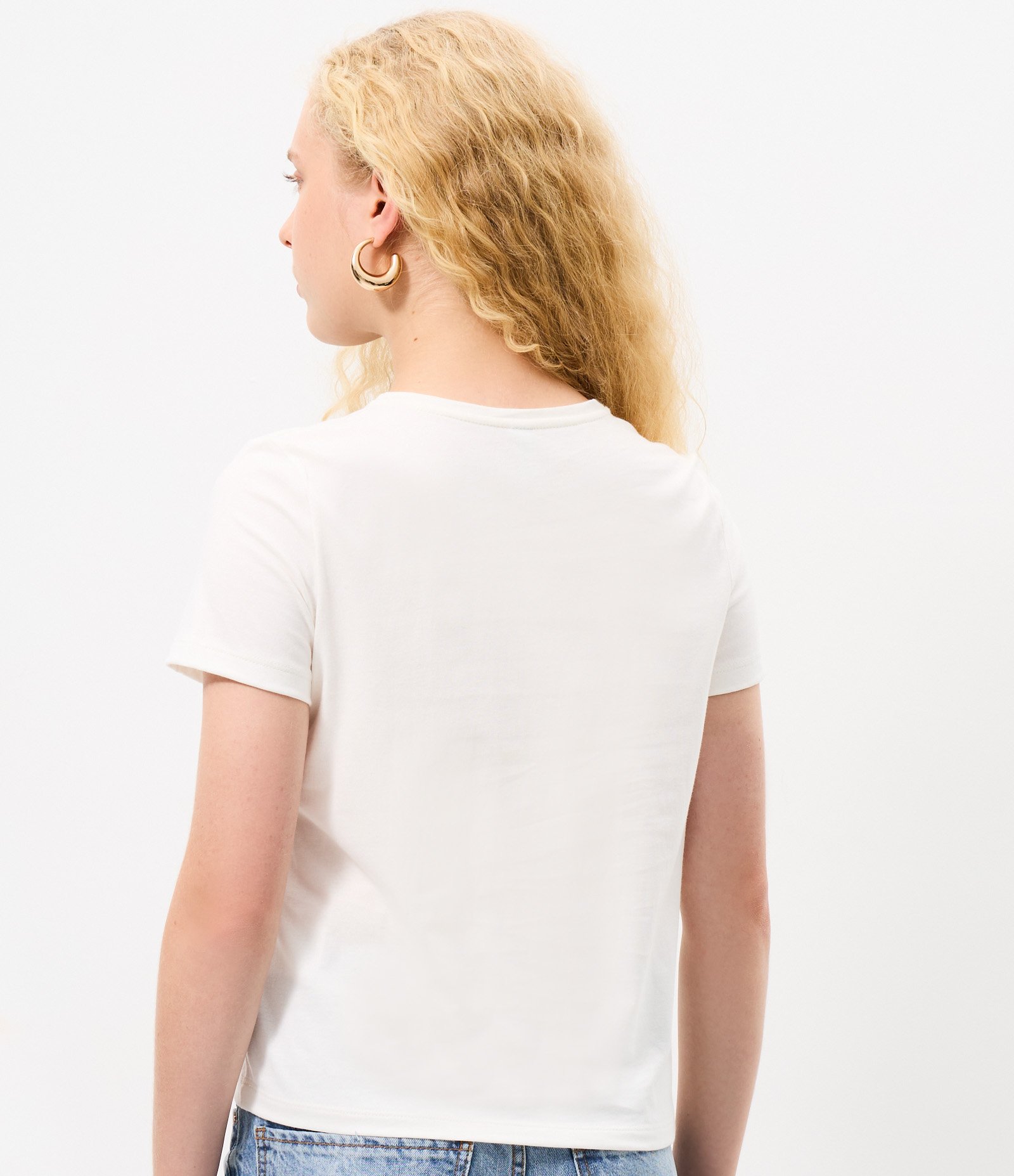Camiseta em Algodão com Lettering Sweet and Sour e Aplicação Flocada Branco 4
