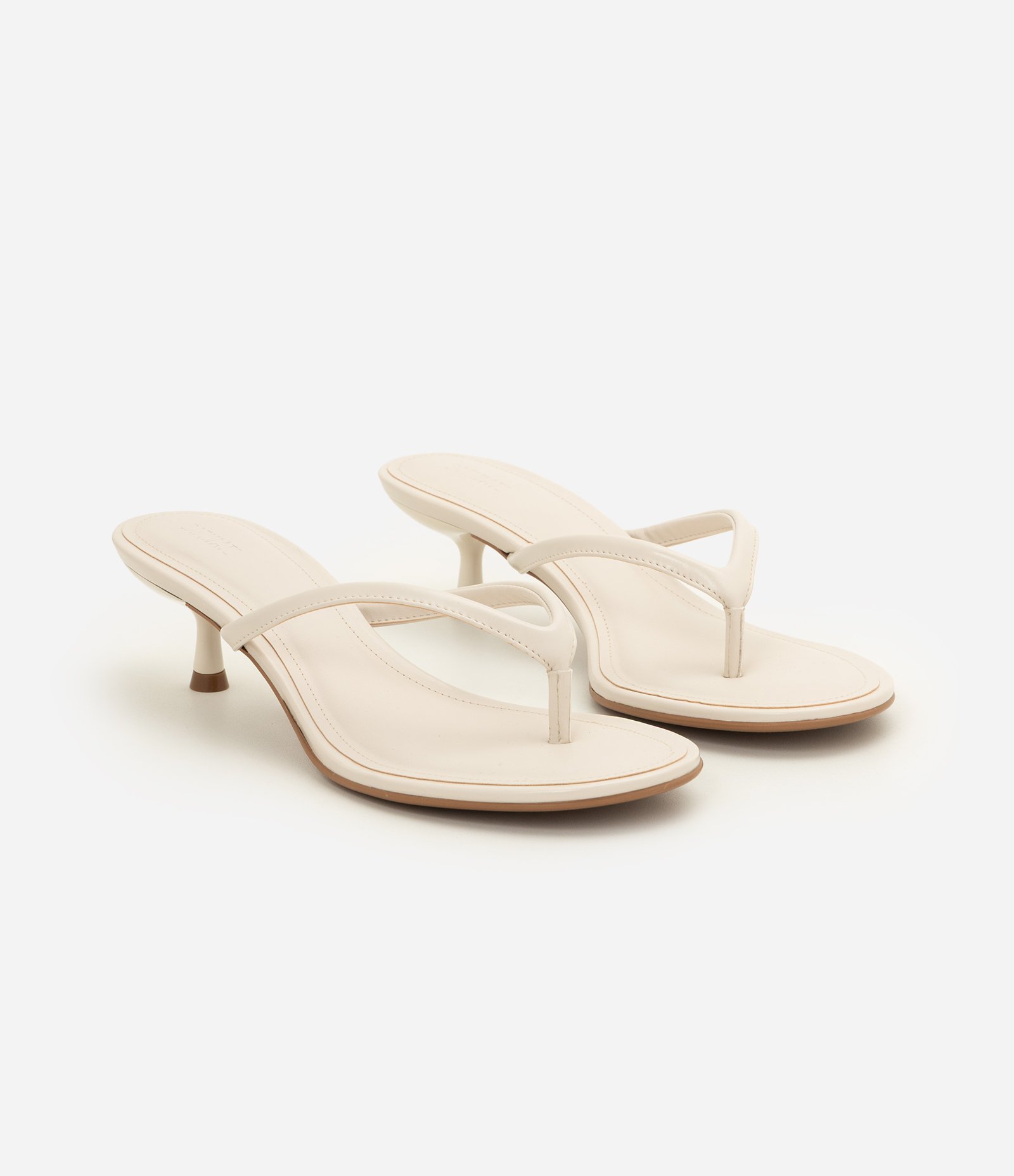 Sandália Mule em PU Kitten Heel Off White 2