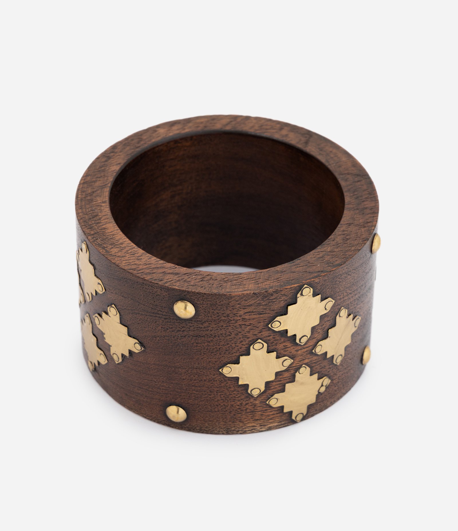 Bracelete em Madeira com Aplicações Metálicas Geométricas Marrom 2