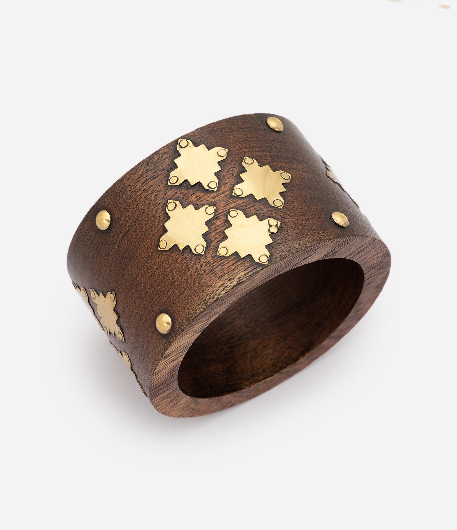 Bracelete em Madeira com Aplicações Metálicas Geométricas Marrom 3
