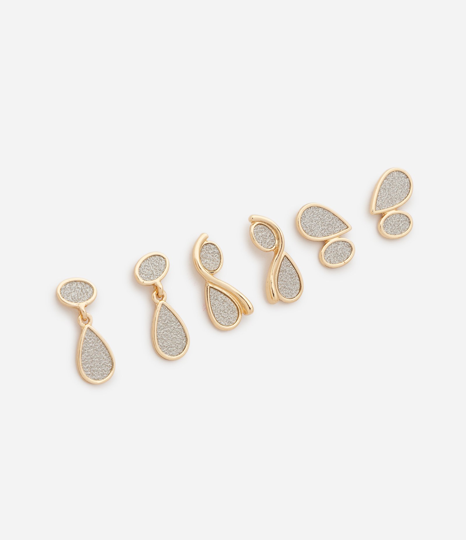 Kit com 03 Pares de Brincos com Pingentes Brilhantes Dourado 1
