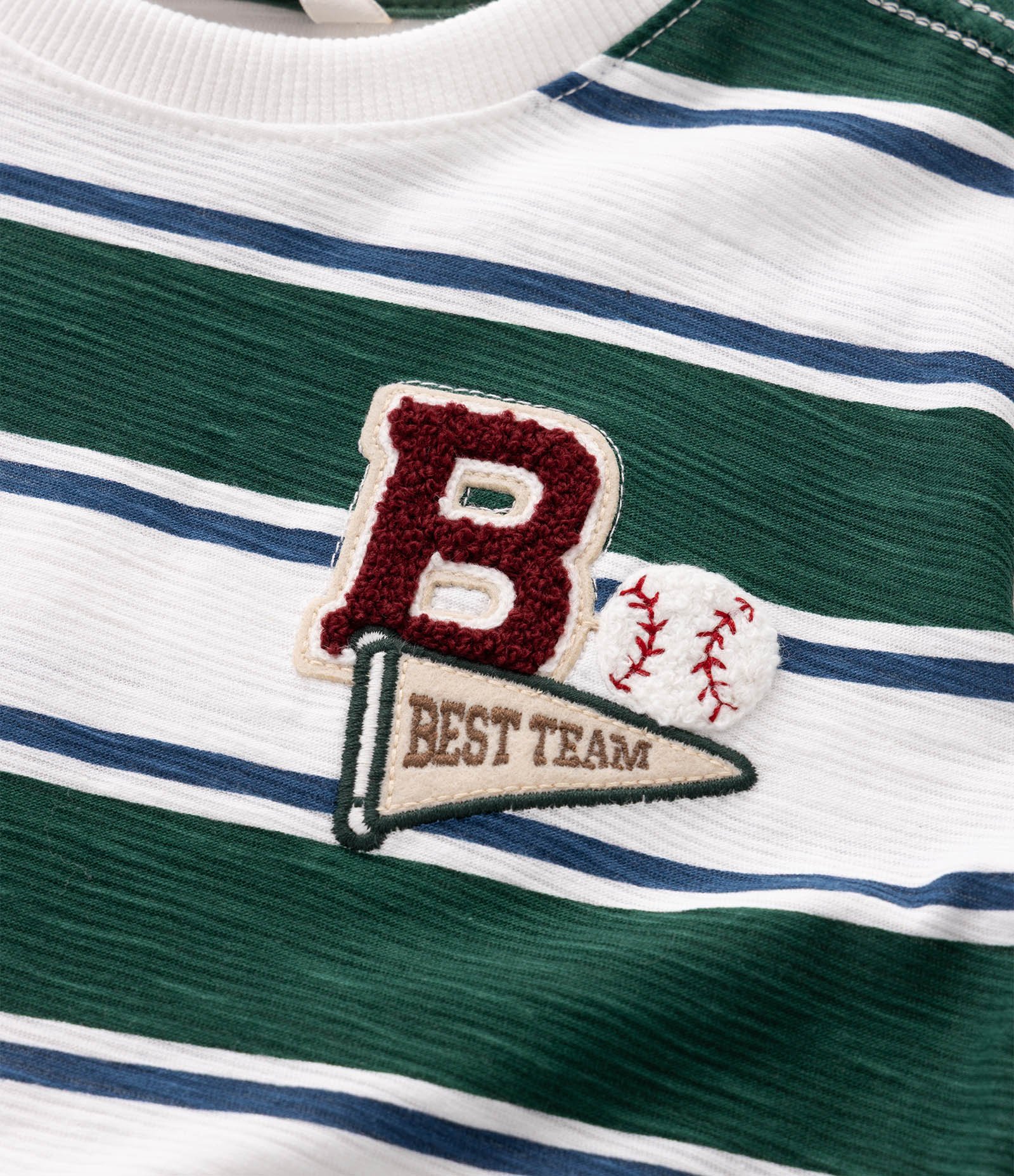 Camiseta Infantil em Algodão com Bordado e Estampa Listrada - Tam 2 a 6 Anos Verde/Branco 5