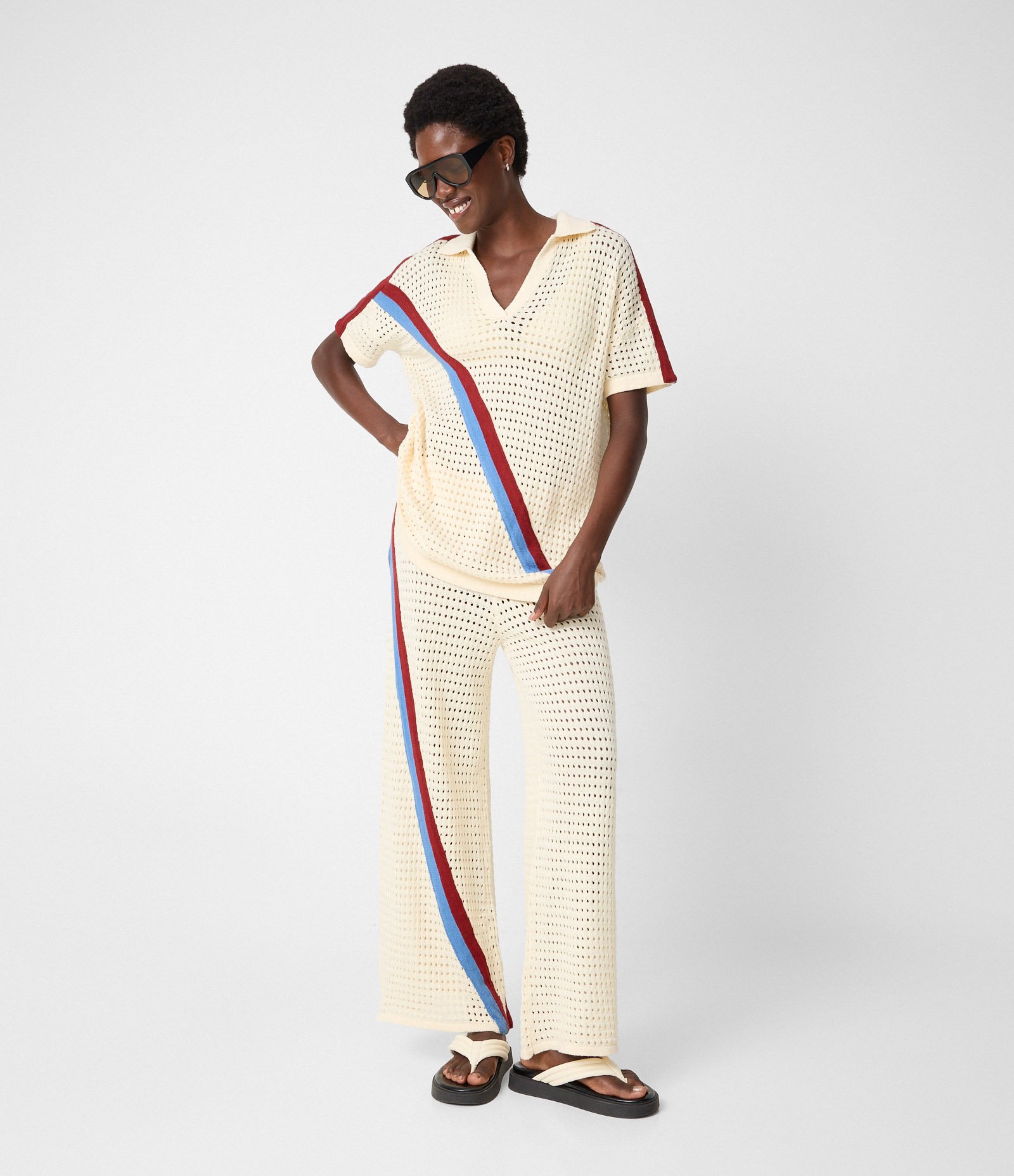 Saída de Praia Blusa em Crochê com Gola Polo e Listras Diagonais Amarelo 2
