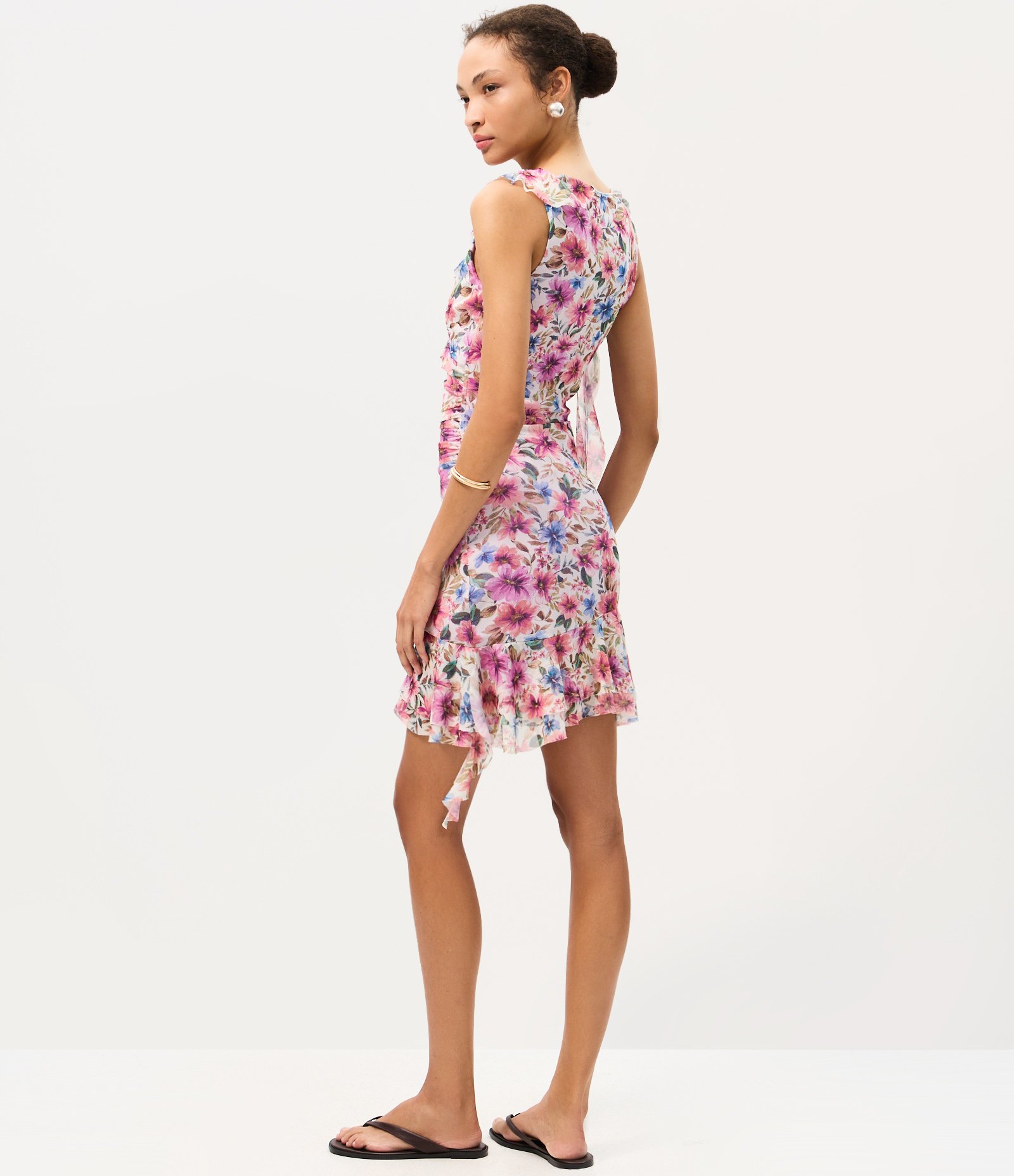 Vestido Curto em Tule com Estampa Floral e Barra Assimétrica Roxo 4