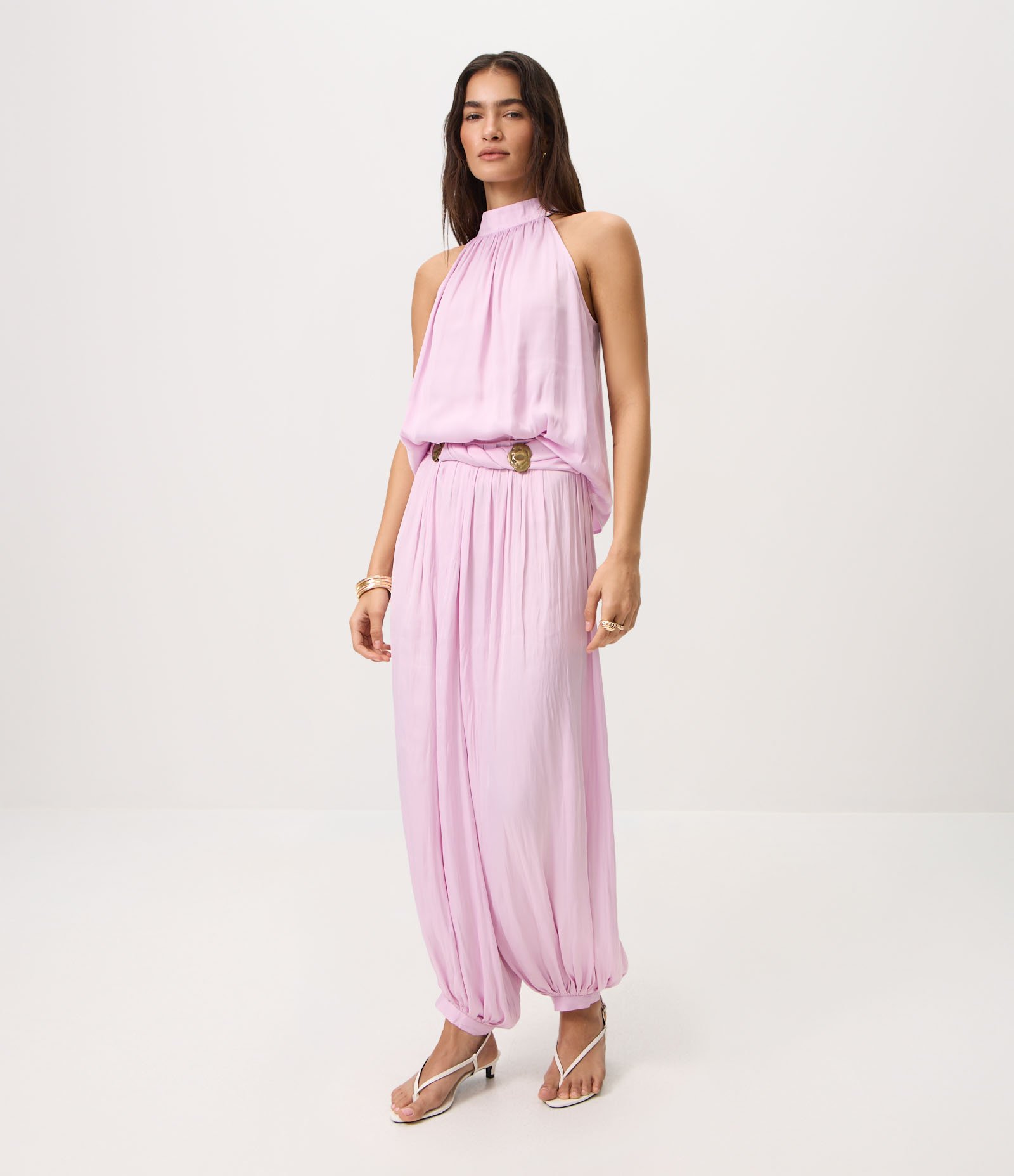Blusa em Cetim com Gola Alta Rosa 2