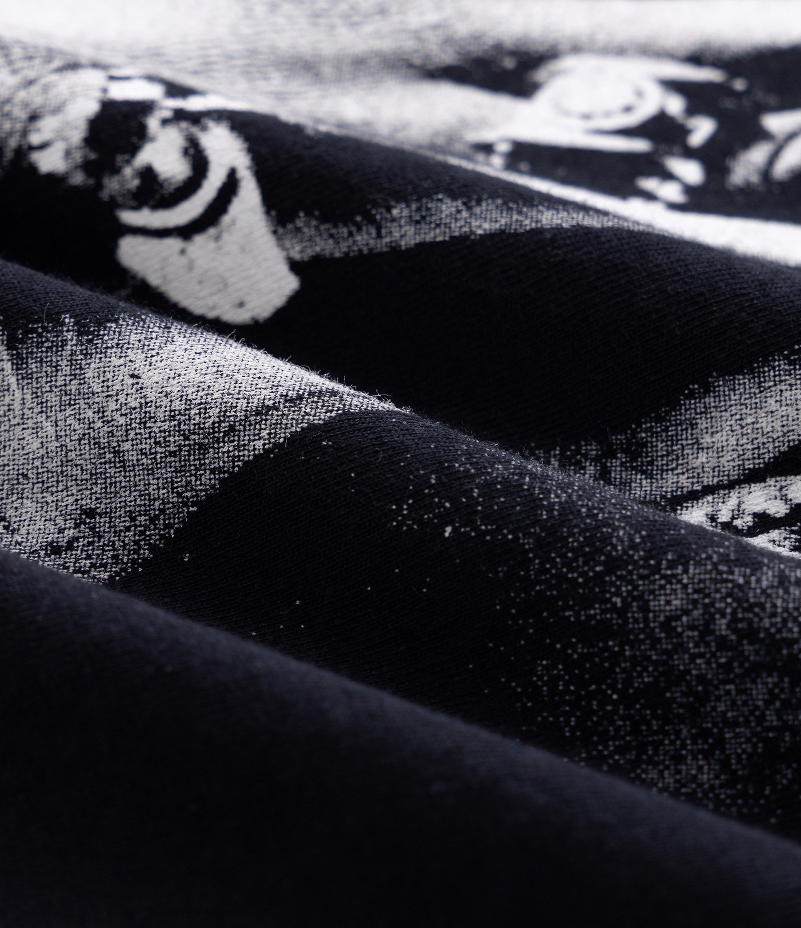 Camiseta Relaxed em Algodão com Estampa Tupac Preto 3