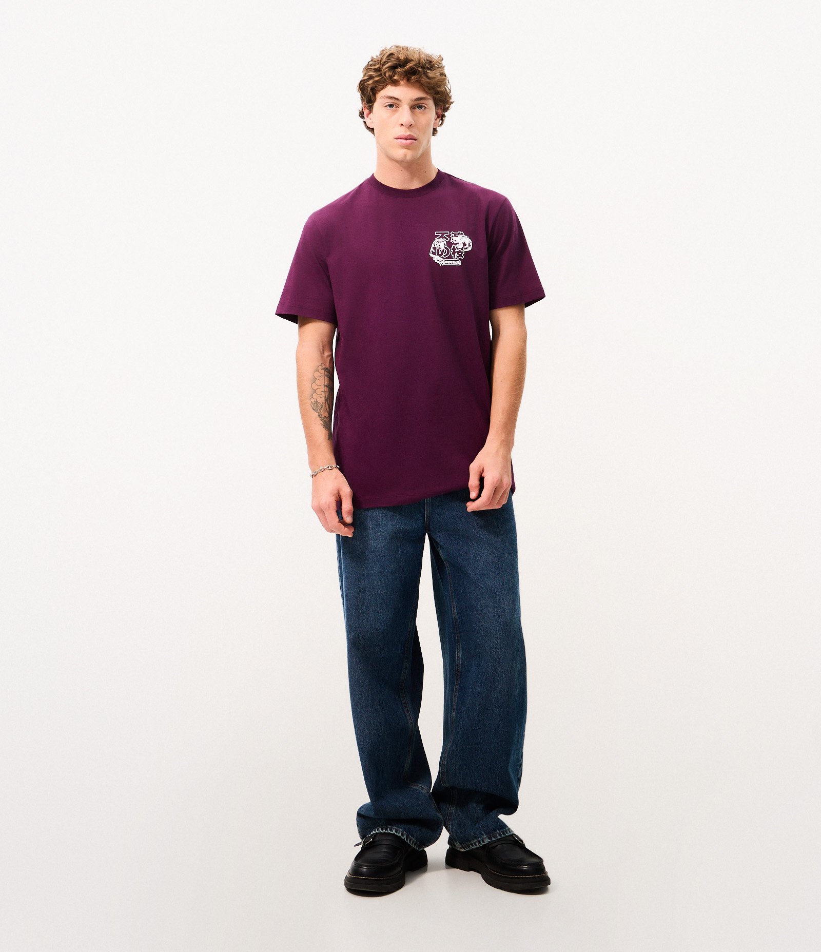 Camiseta Comfort em Algodão e Estampa Tigre e Dragão Roxo 2