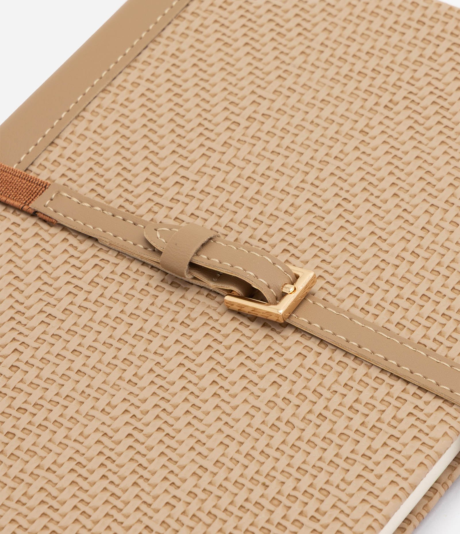 Caderno com Fechamento por Faixa e Fivela Decorativa Marrom 3