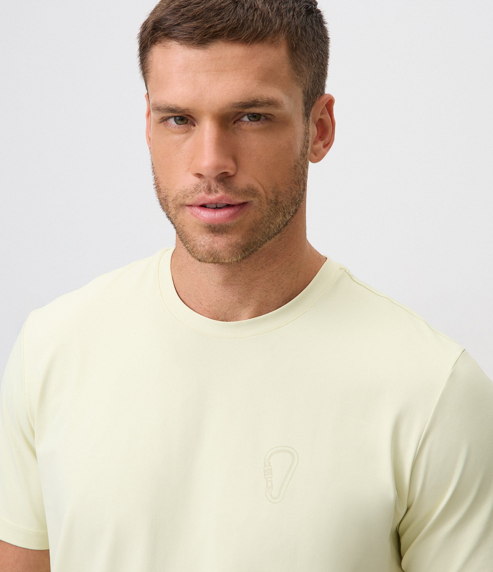 Camiseta Dry em Poliamida com Transfer Refletivo Verde 4