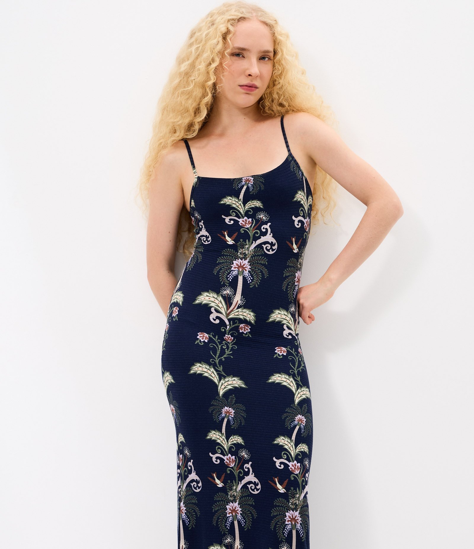 Vestido Midi em Ribana com Estampa Floral Sempre Viva Azul Escuro 2