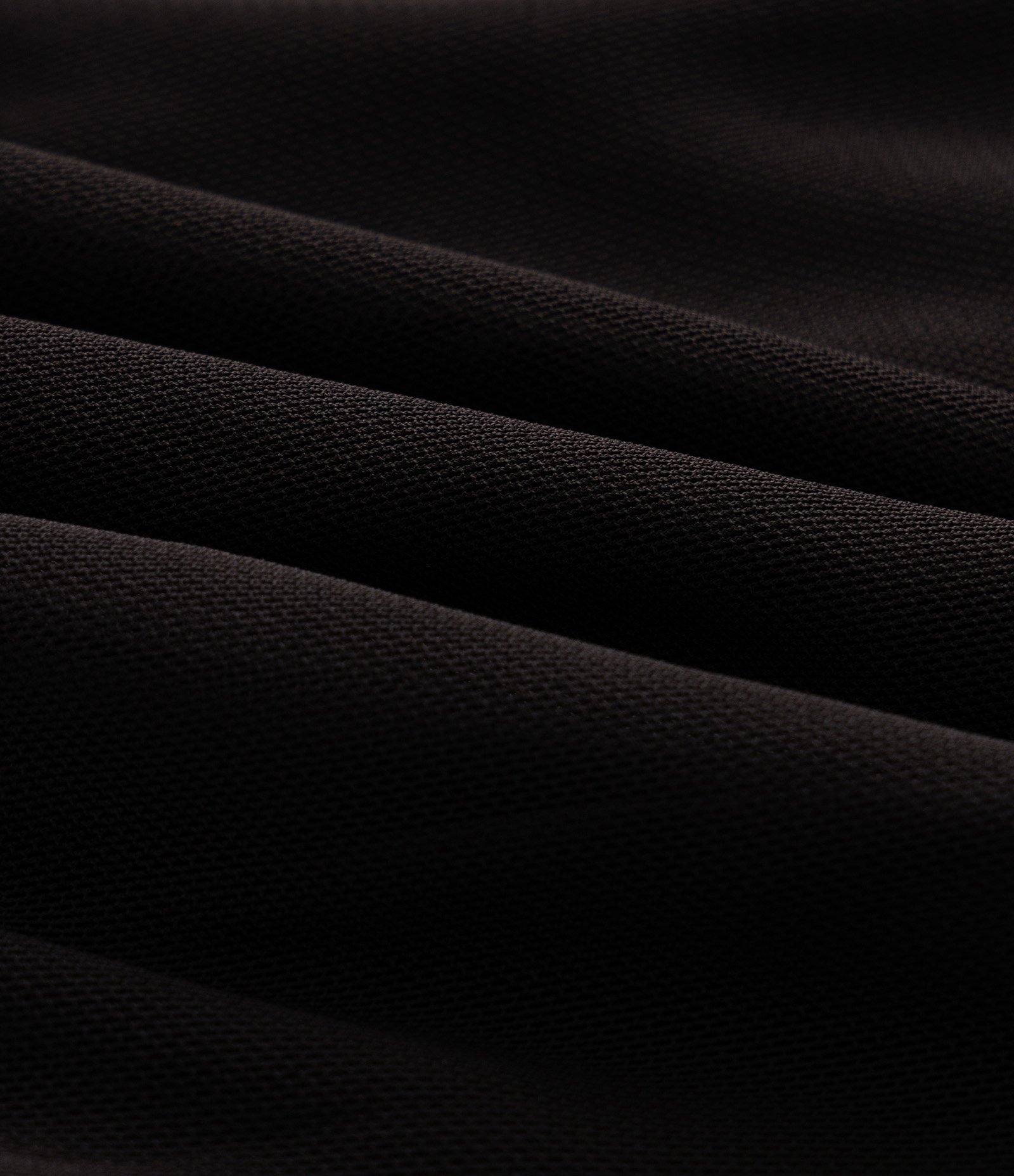 Saia Curta em Tule Drapeada e Assimétrica Curve & Plus Size Preto 7