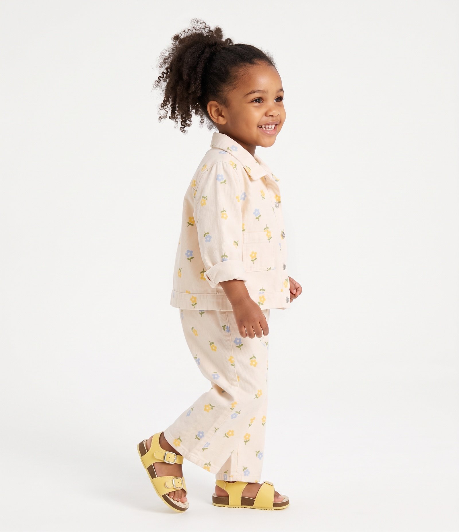 Calça Pantacourt Infantil Em Algodão Estampa Floral Delicada - Tam 1 a 6 Anos Bege 2
