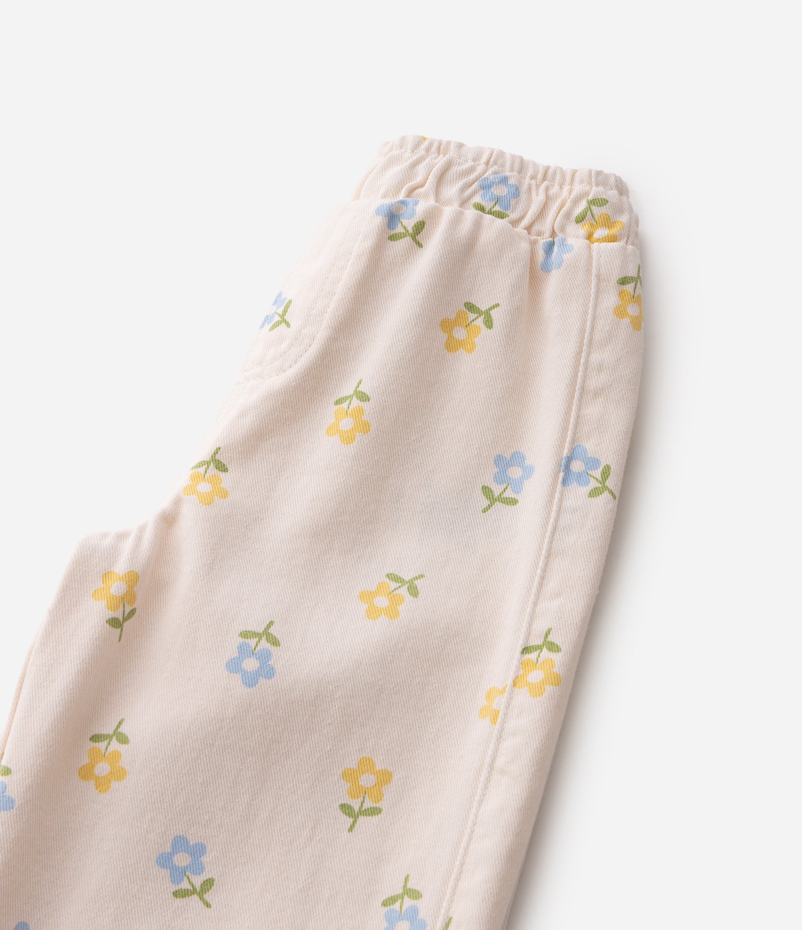 Calça Pantacourt Infantil Em Algodão Estampa Floral Delicada - Tam 1 a 6 Anos Bege 6