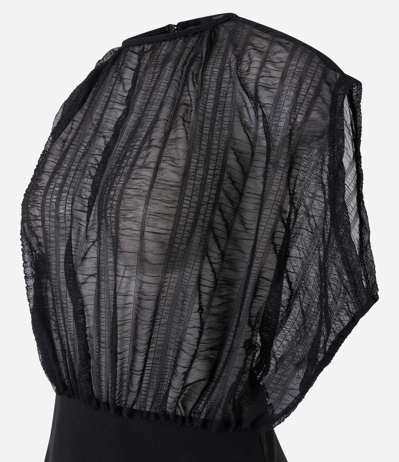 Blusa em Tule Texturizado com Pala na Cintura Preto 2