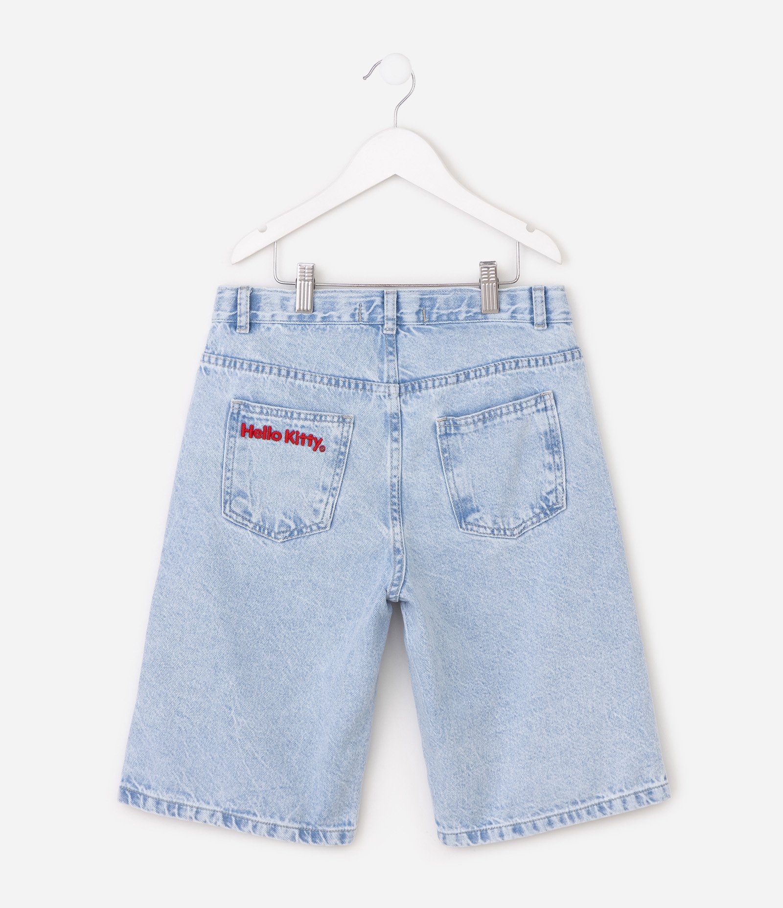 Bermuda Jorts Jeans Infantil com Chaveiro Hello Kitty - Tam 5 a 16 Anos Azul Claro 3