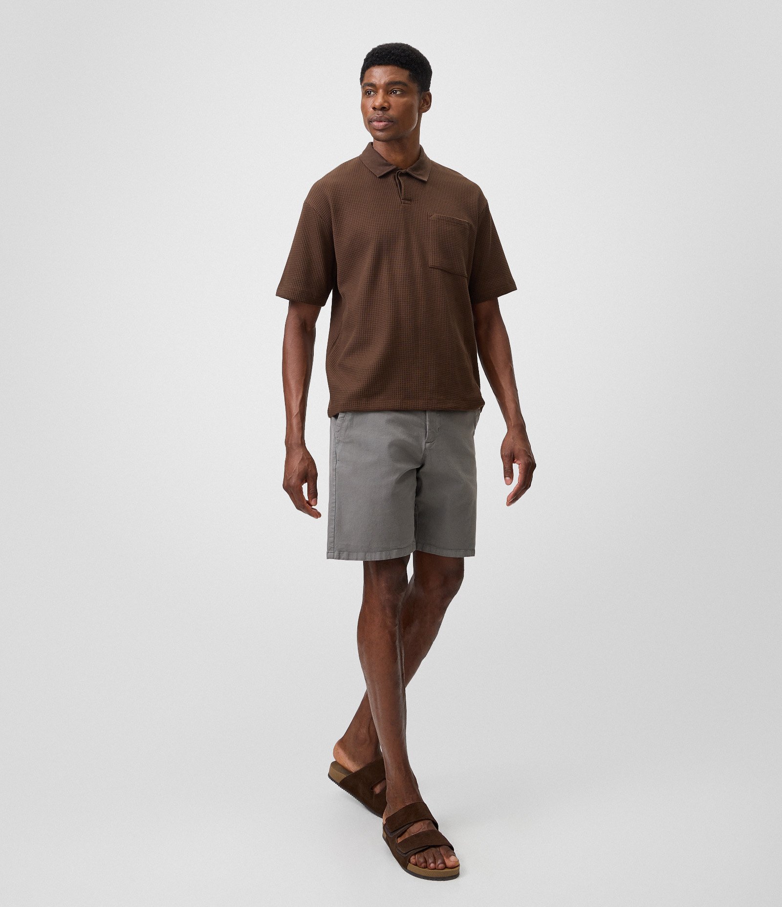 Polo Texturizada com Bolso Marrom 2