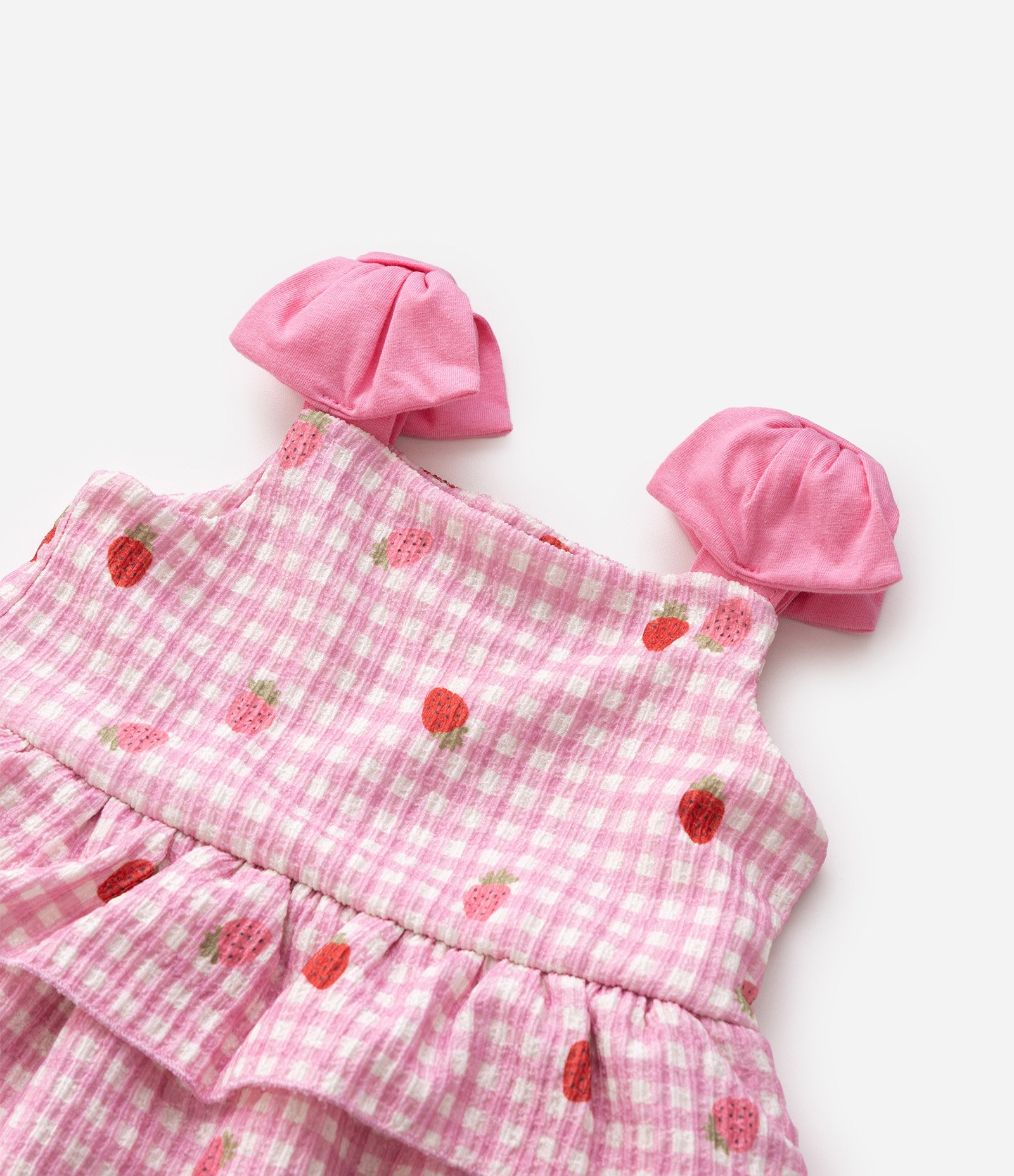Vestido Infantil Em algodão com Estampa Morangos e Babados Tam - 1 a 6 Anos Rosa 4