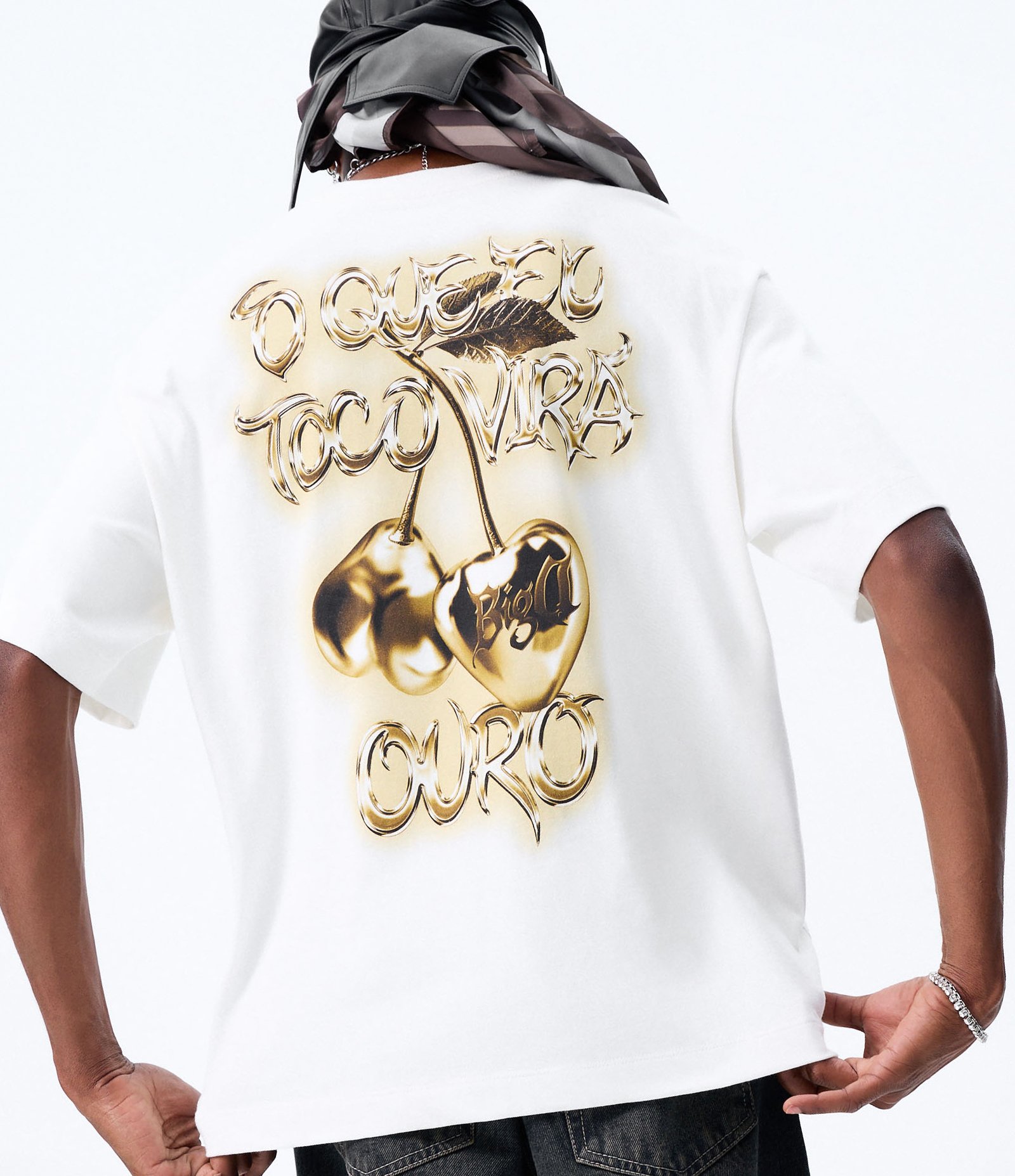 Camiseta Boxy em Algodão Estampa Duquesa Frente e Costas Branco 1