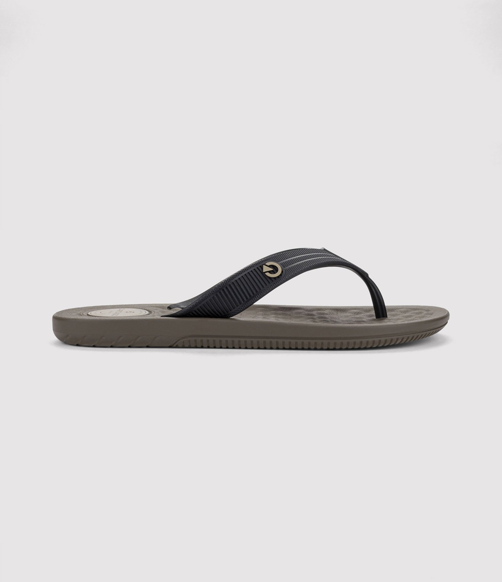Chinelo PVC Cartago Arizona Light Dedo AD Liso Marrom 2